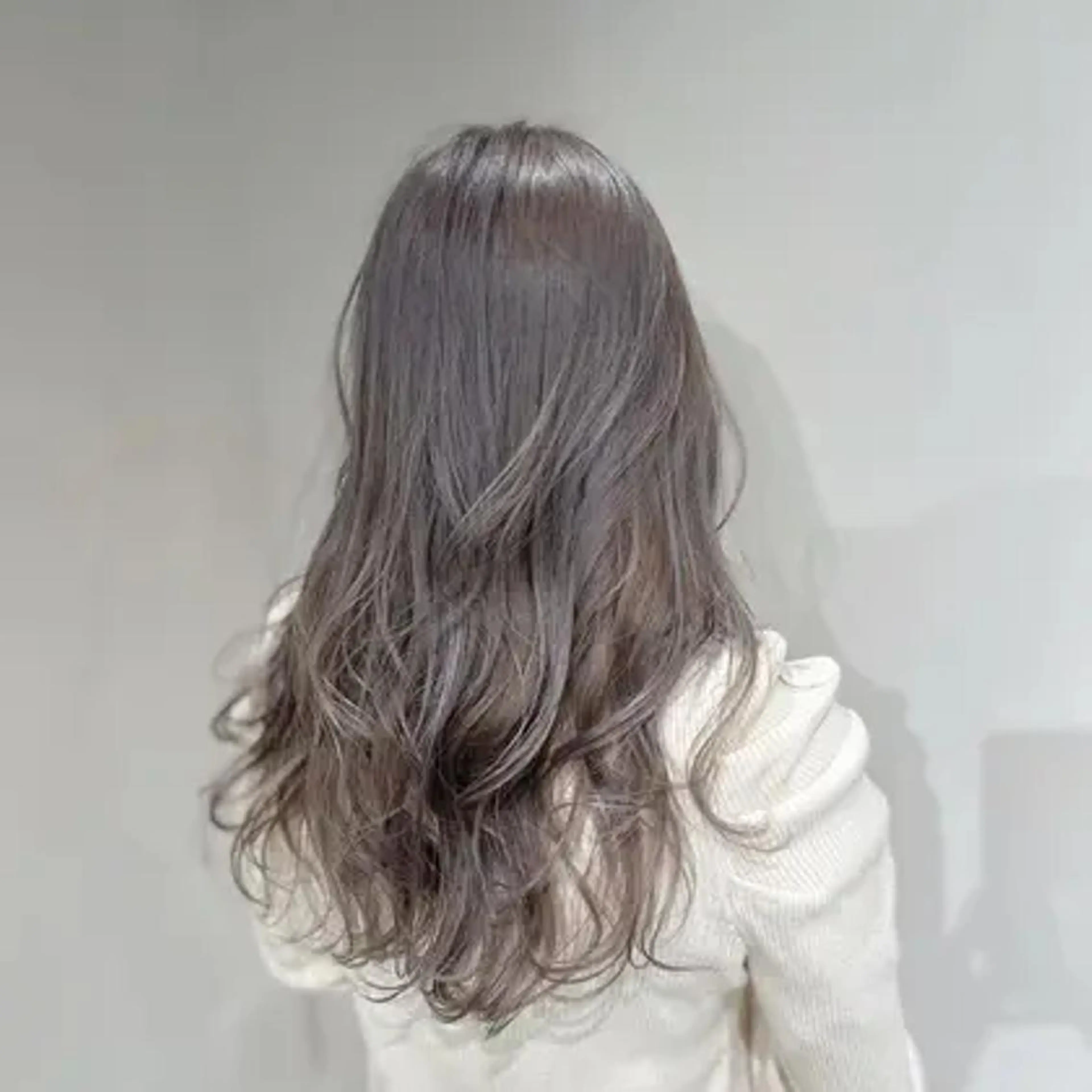 ロング カラー グレージュ 🛁fein. 🎀明治神宮前🪞のマツエク・マツパデザイン