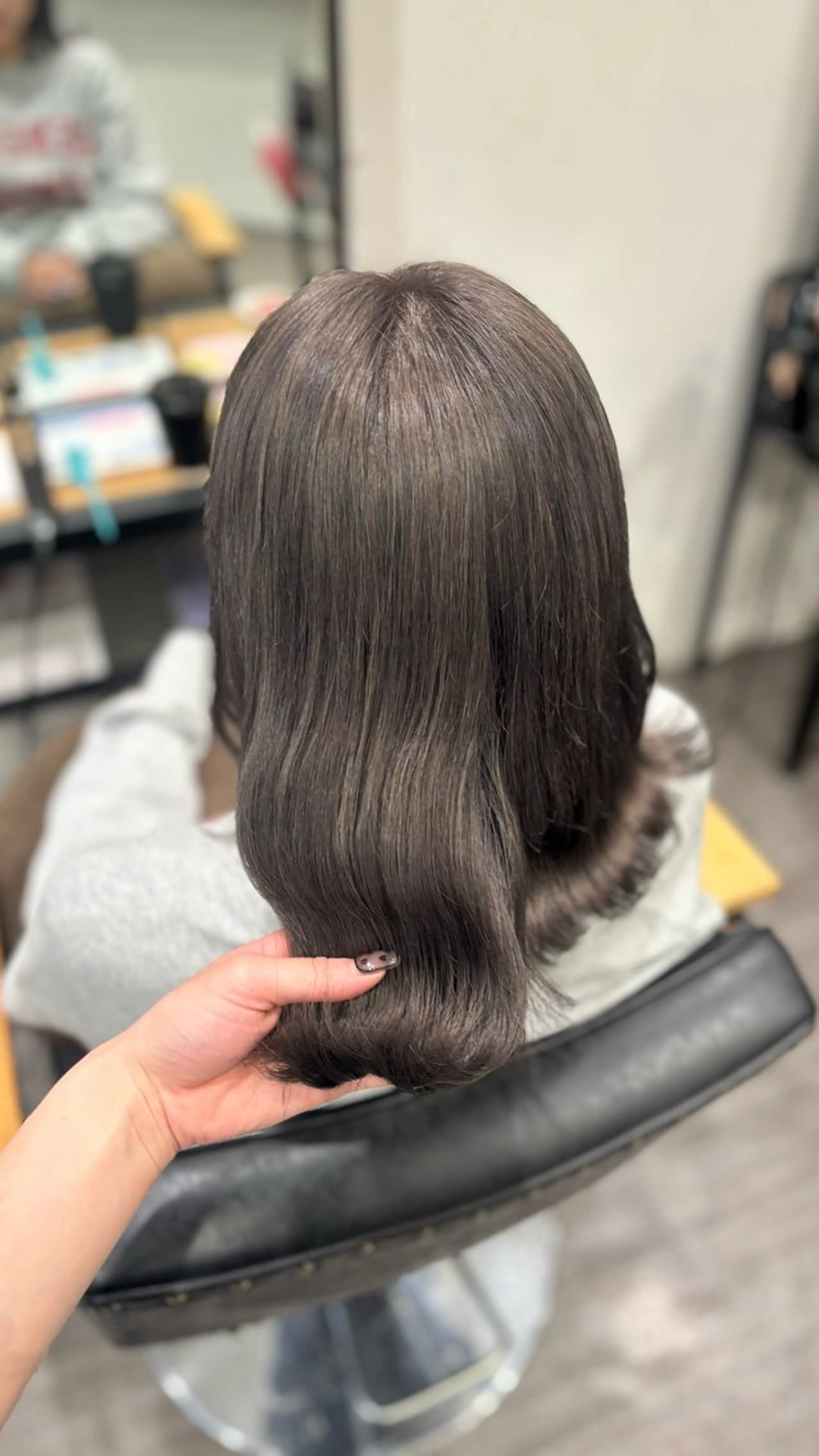 ミディアム カラー 透明感カラー グレージュ ヘアカラー cocotte みづき/艶カラー🫧のヘアスタイル