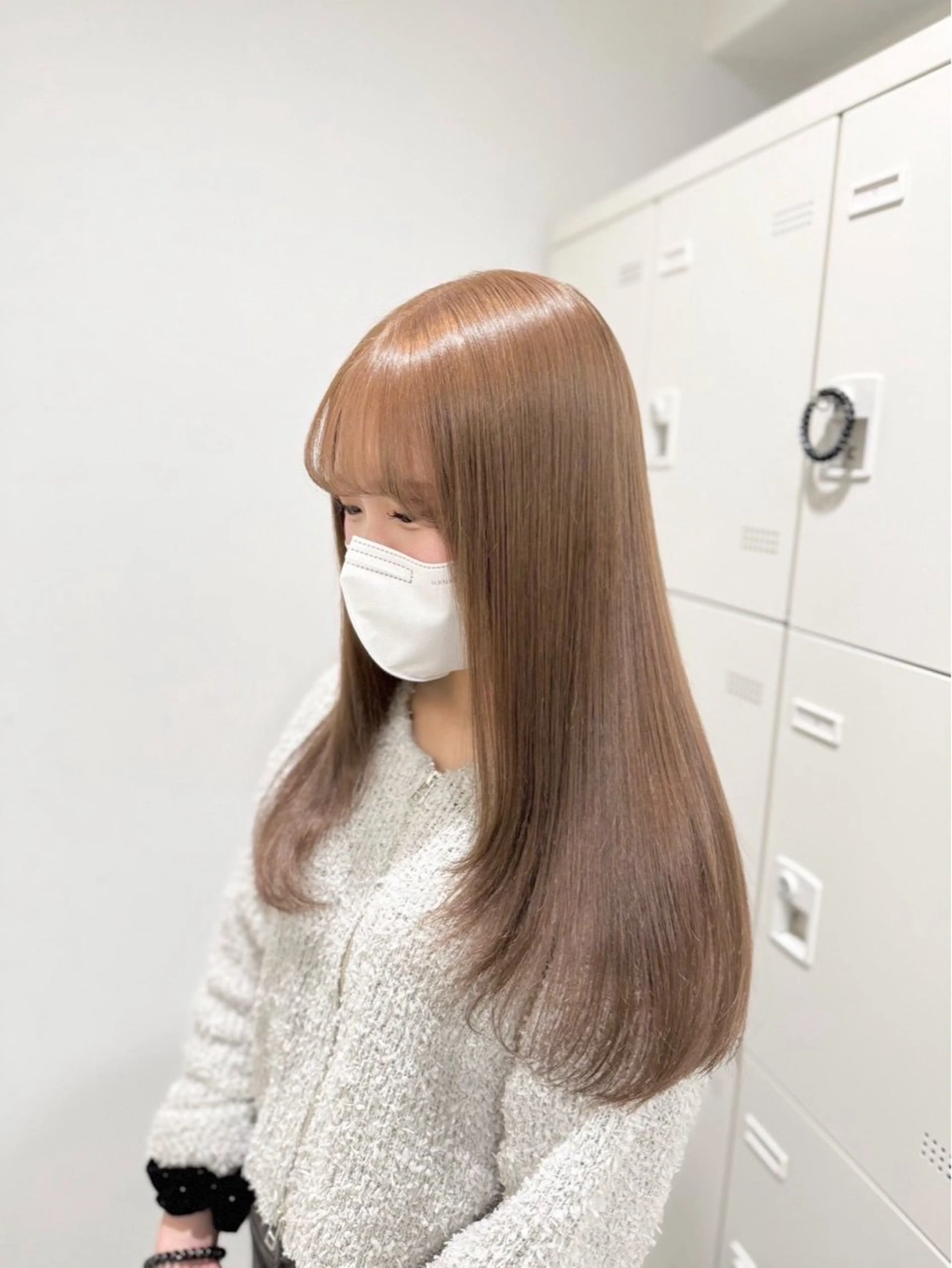 セミロング カラー 韓国系ハイトーン🎀 Nanami🫧のヘアスタイル