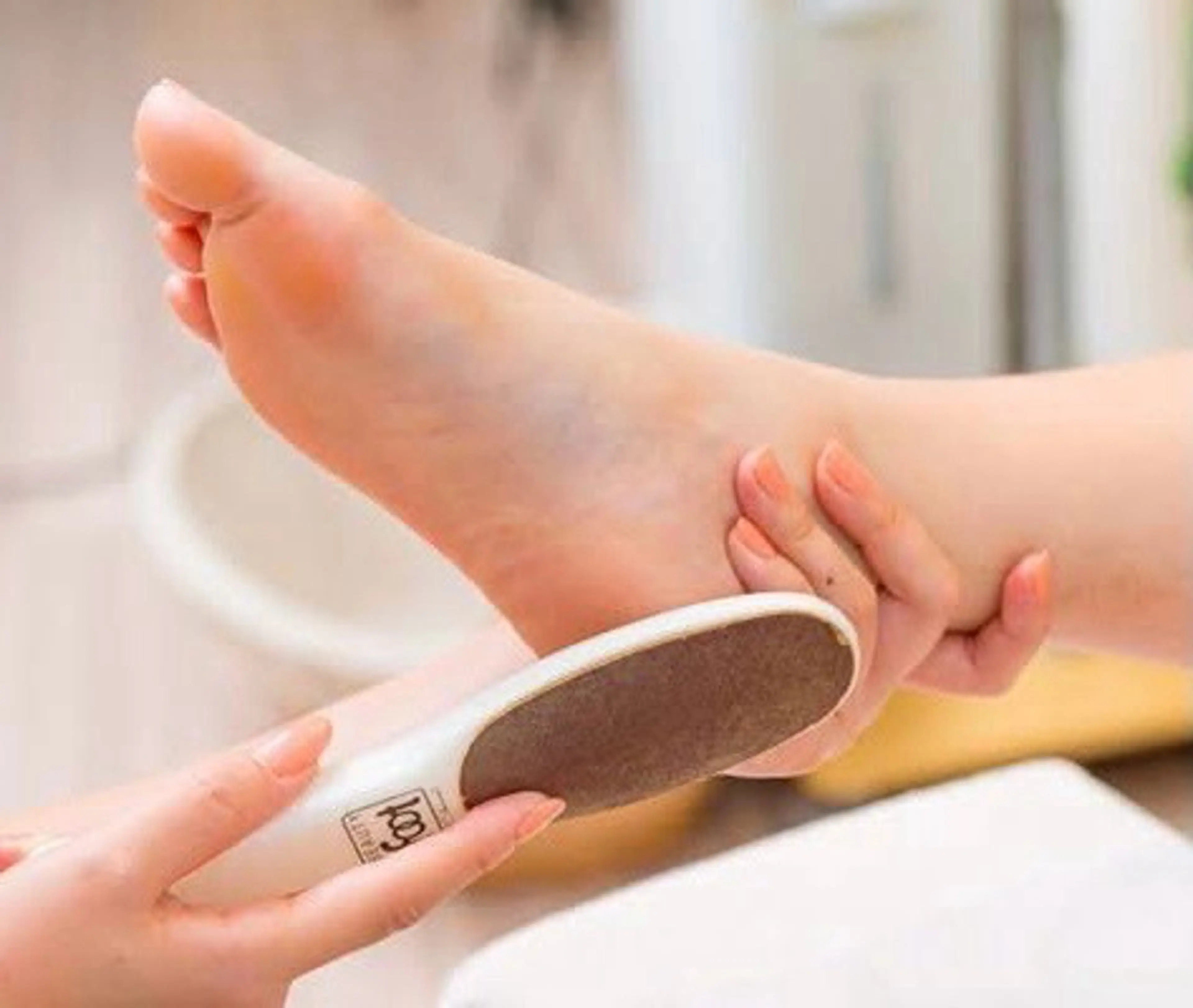 フットケア+足裏角質ケアコース 8800円→6600円の写真