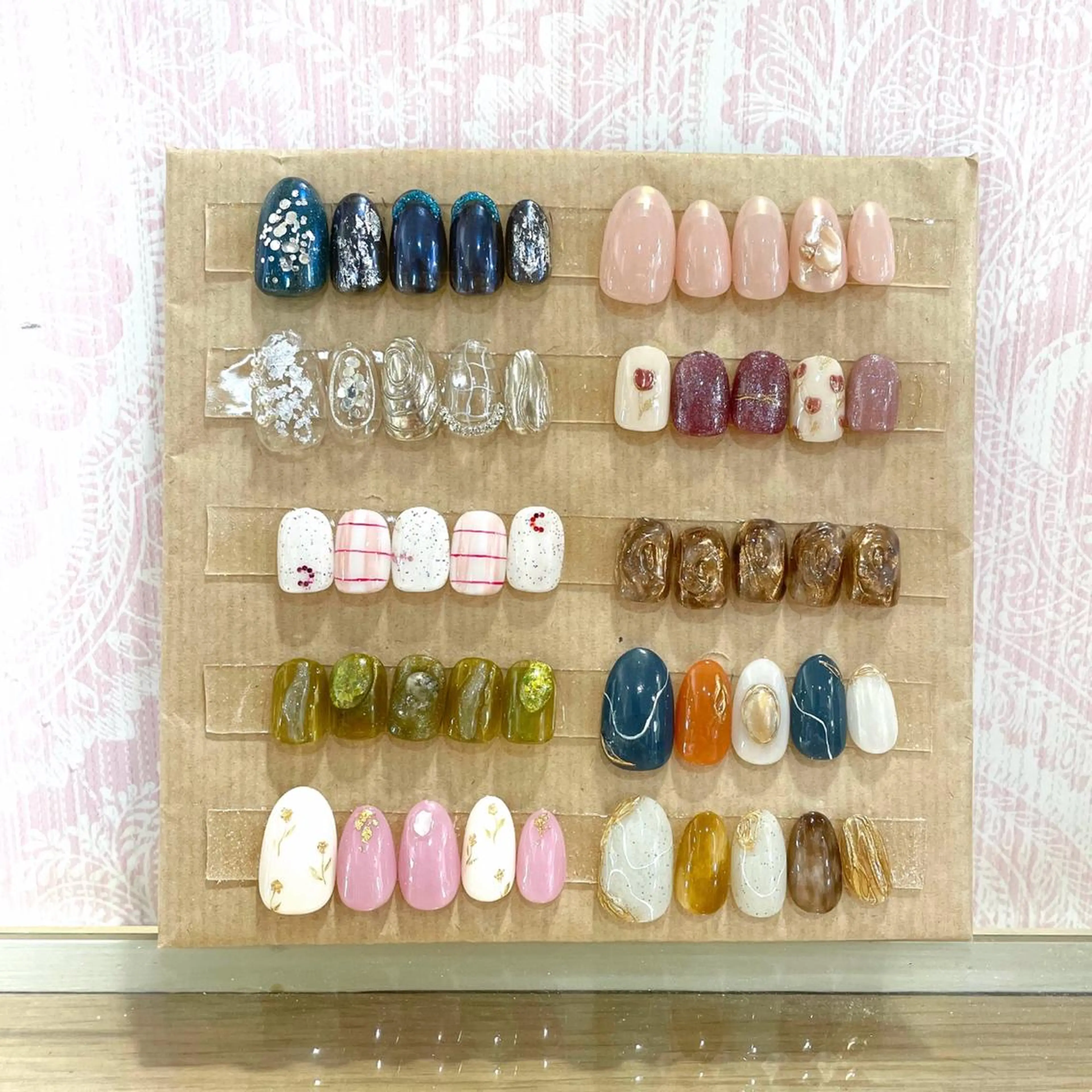 ネイル 新井 ひなののネイルデザイン