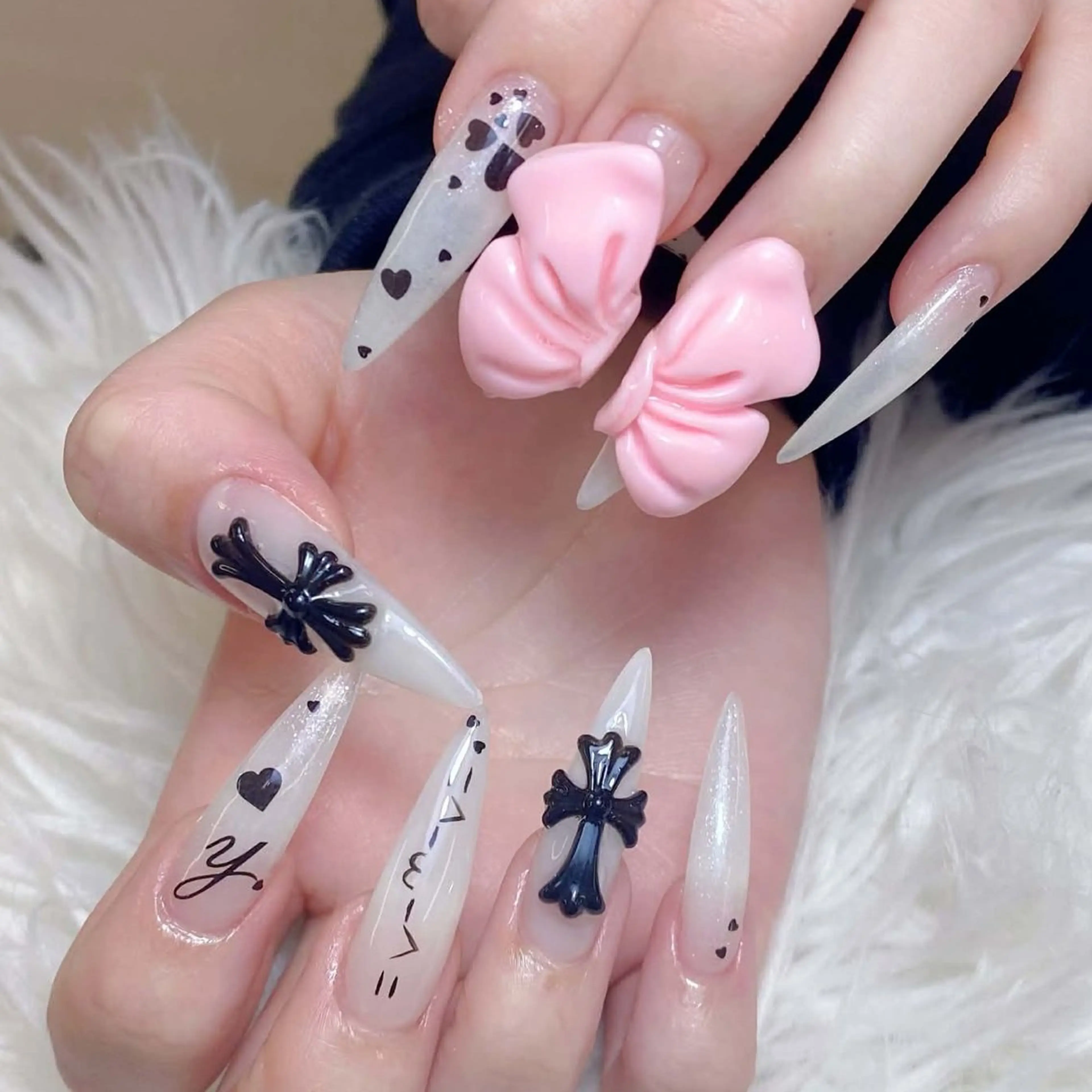 ネイル ハンドネイル ANH ゴテゴテネイルのネイルデザイン