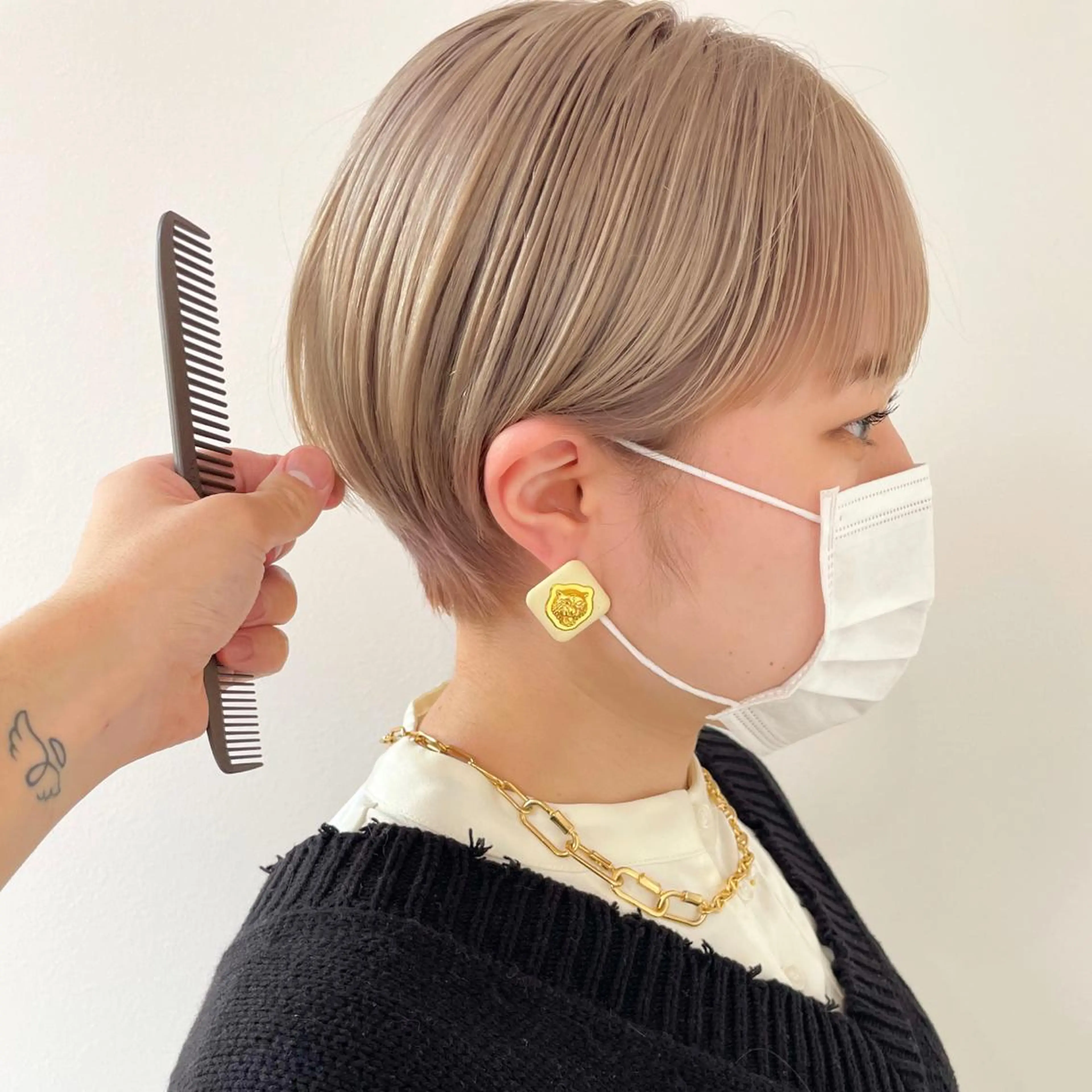 ショート カラー ボブ ショートヘア ボブ特化✨ 松本竜之介のヘアスタイル