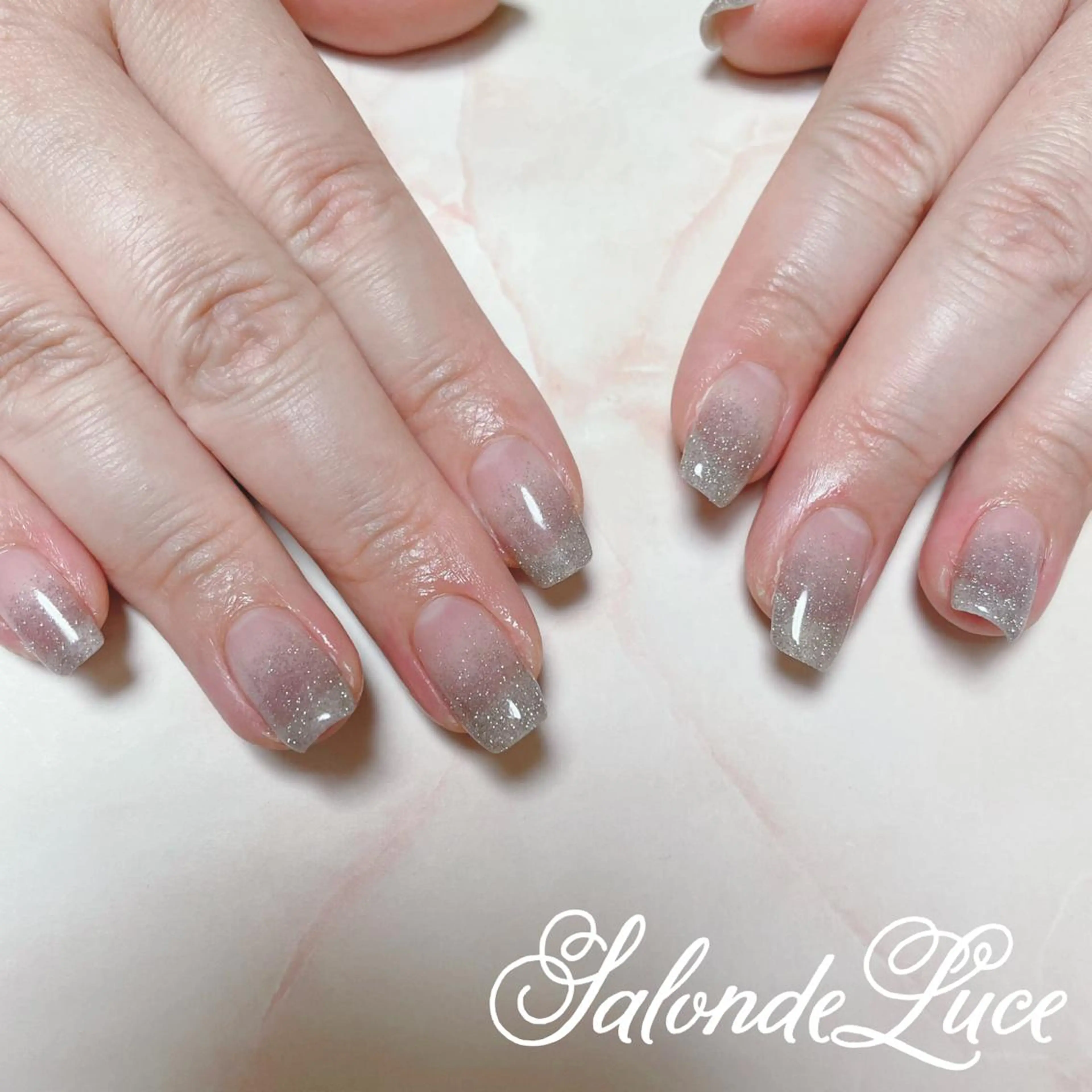 ネイル フラッシュネイル グラデーション ハンドネイル Salon de Luceのネイルデザイン