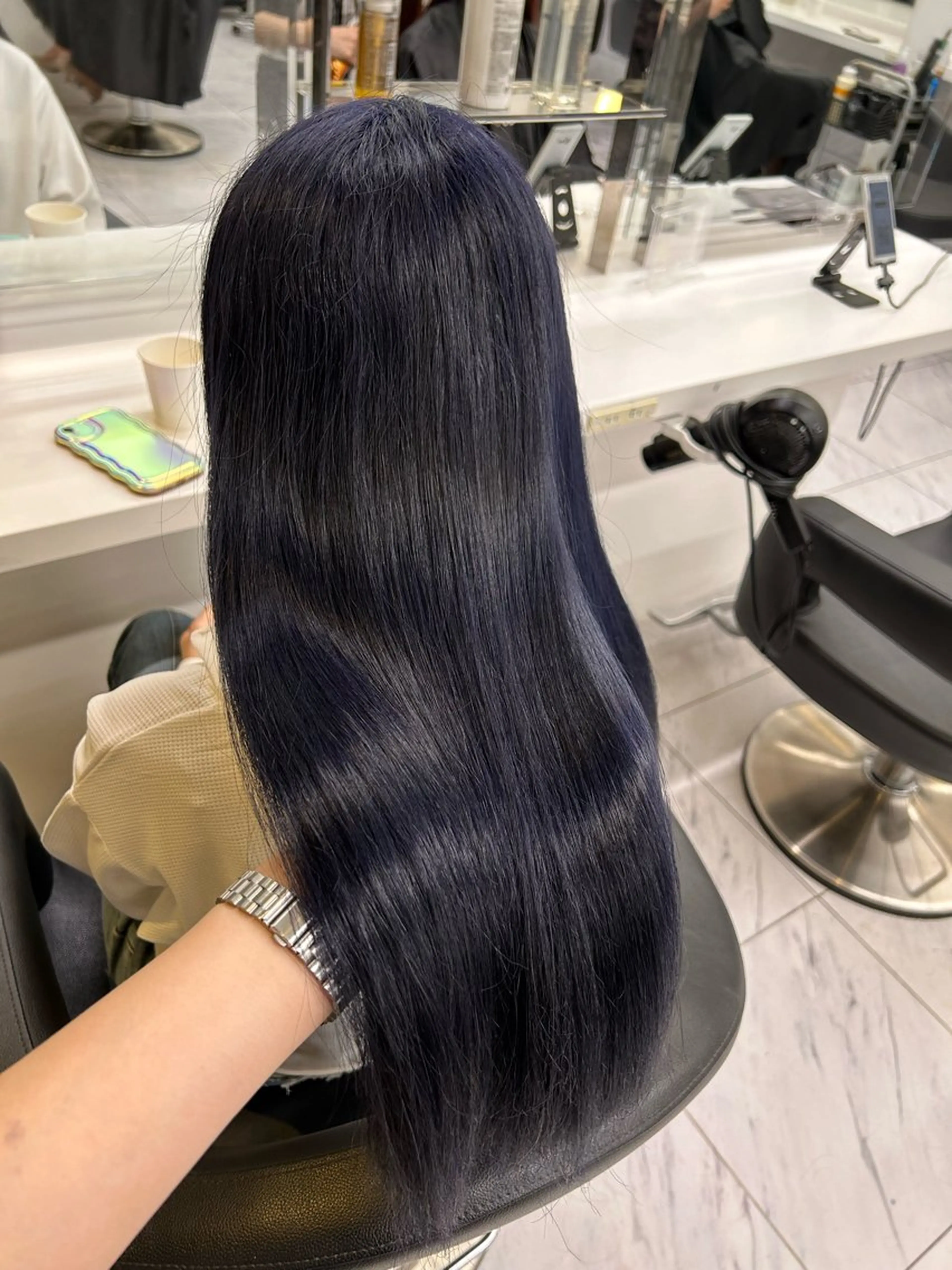 カラー ヘアカラー トリートメント 透明感ベージュ🤎 ナチュラルレイヤーのヘアスタイル