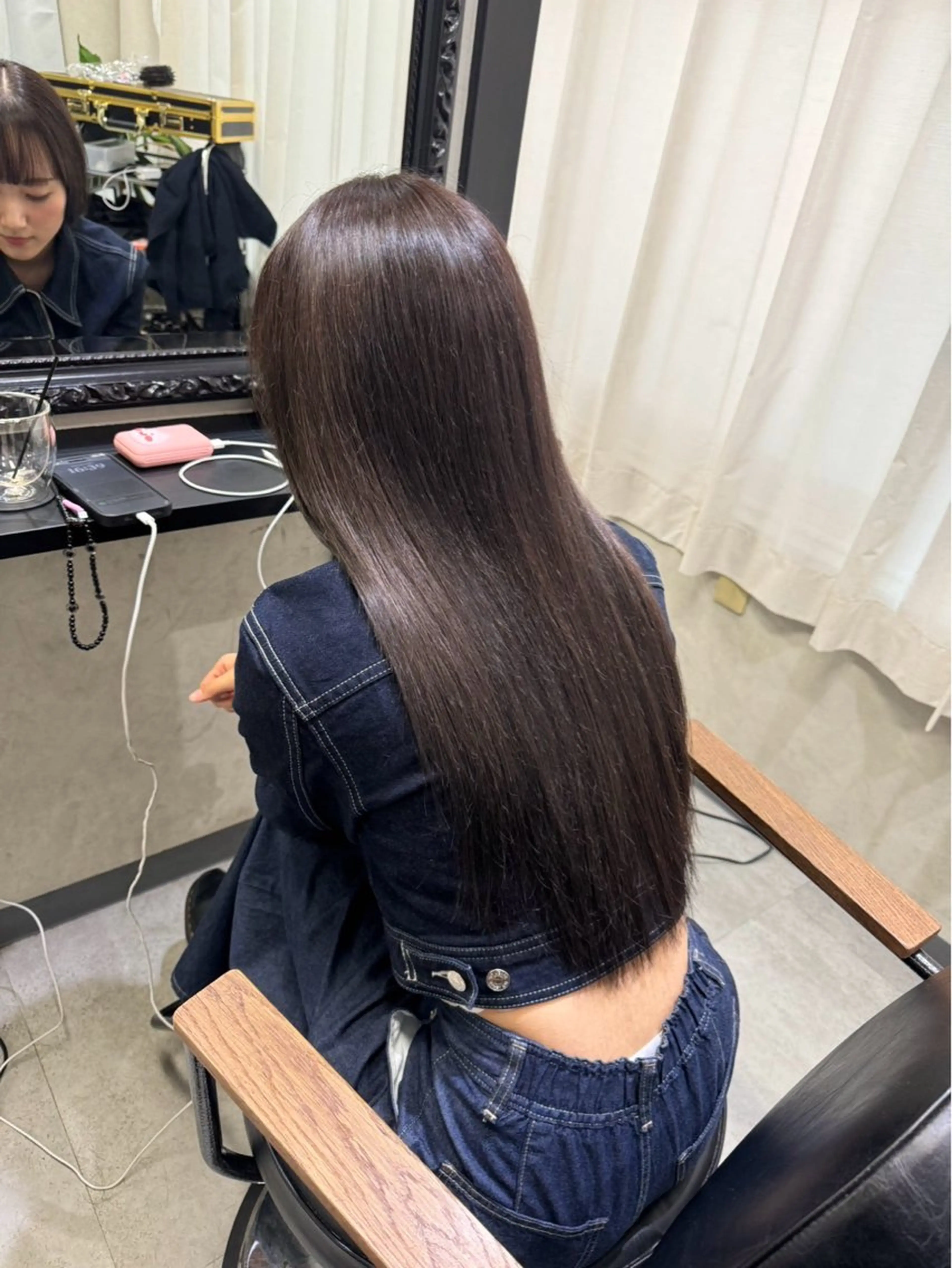 ロング カラー 安田 愛琉のヘアスタイル