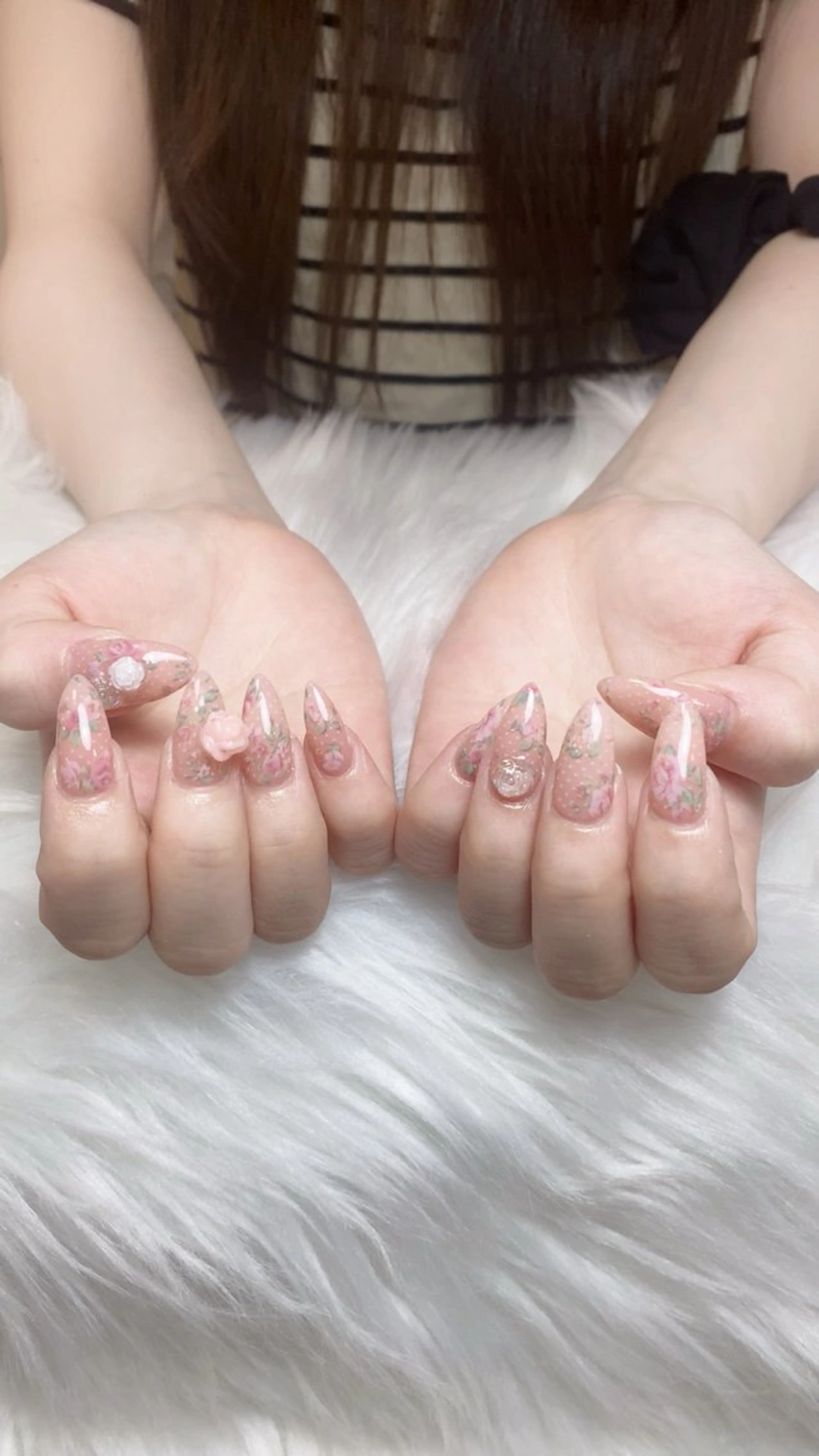 ネイル フラッシュネイル フレンチネイル ガラスフレンチ キラキラネイル 韓国ネイル ハンドネイル ハンドケア Rei _Nail 新宿のネイルデザイン
