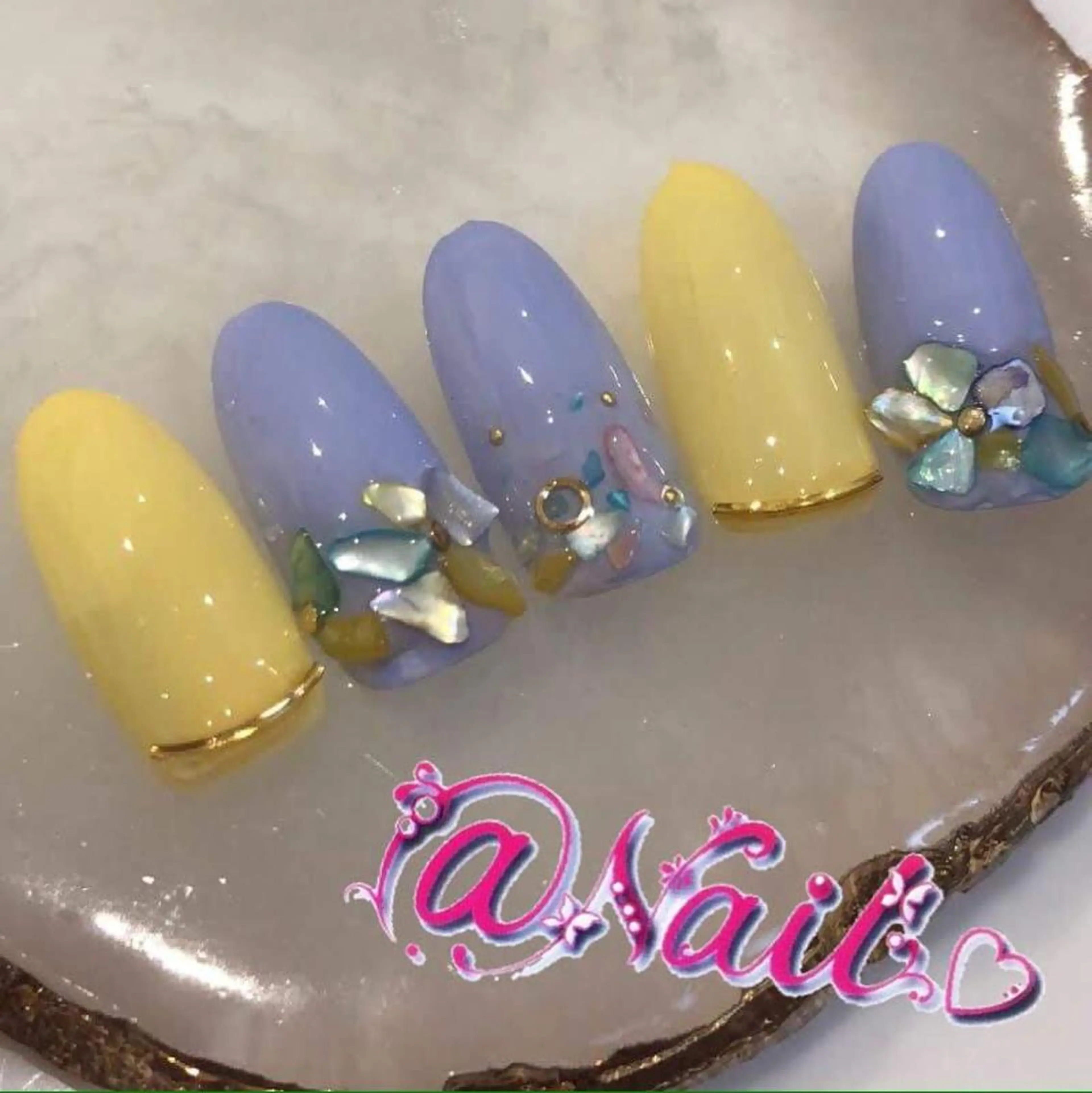 ネイル ネイルチップ 小尾 栞のネイルデザイン