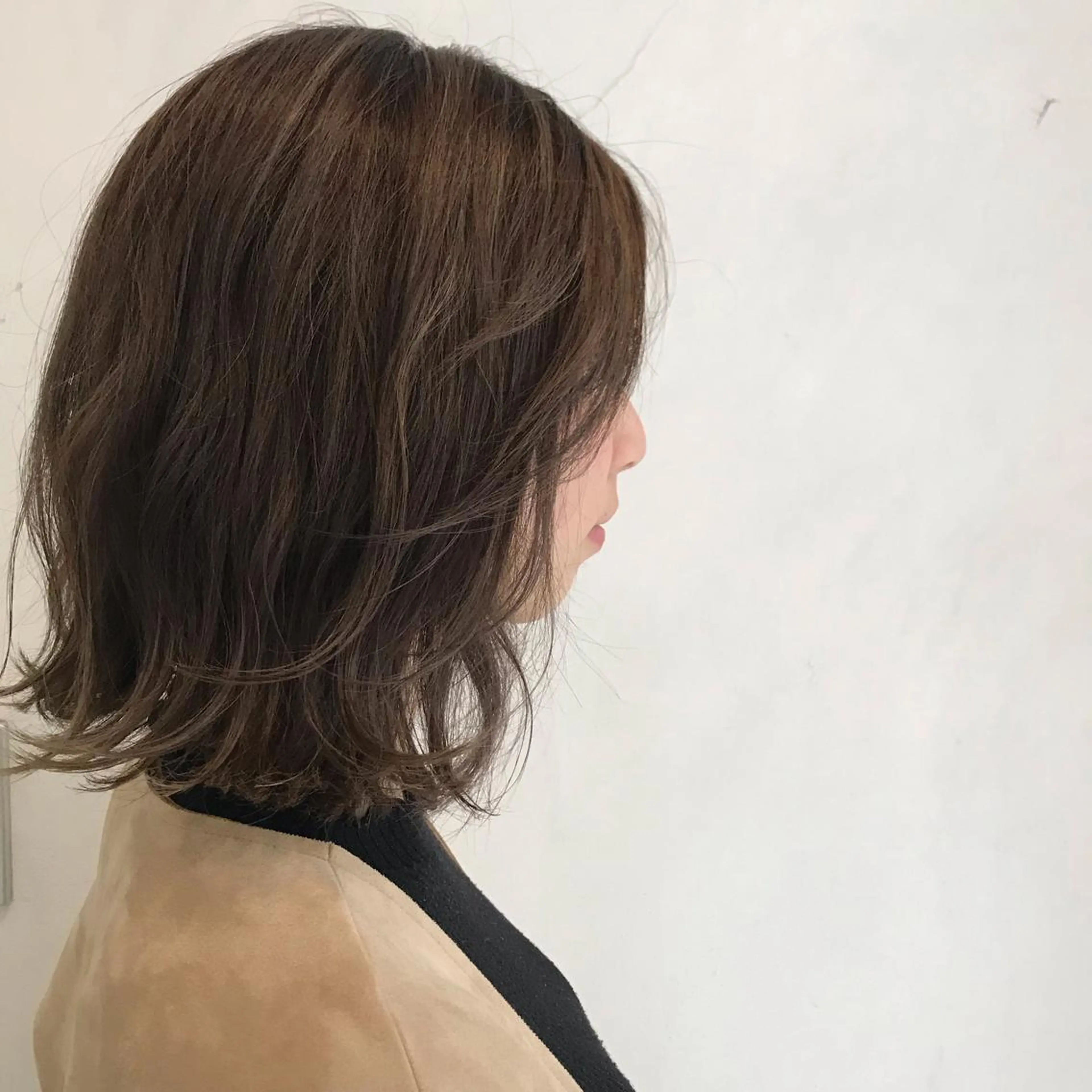 ミディアム カラー 似合わせカットカラー ♡佐藤捺美のヘアスタイル