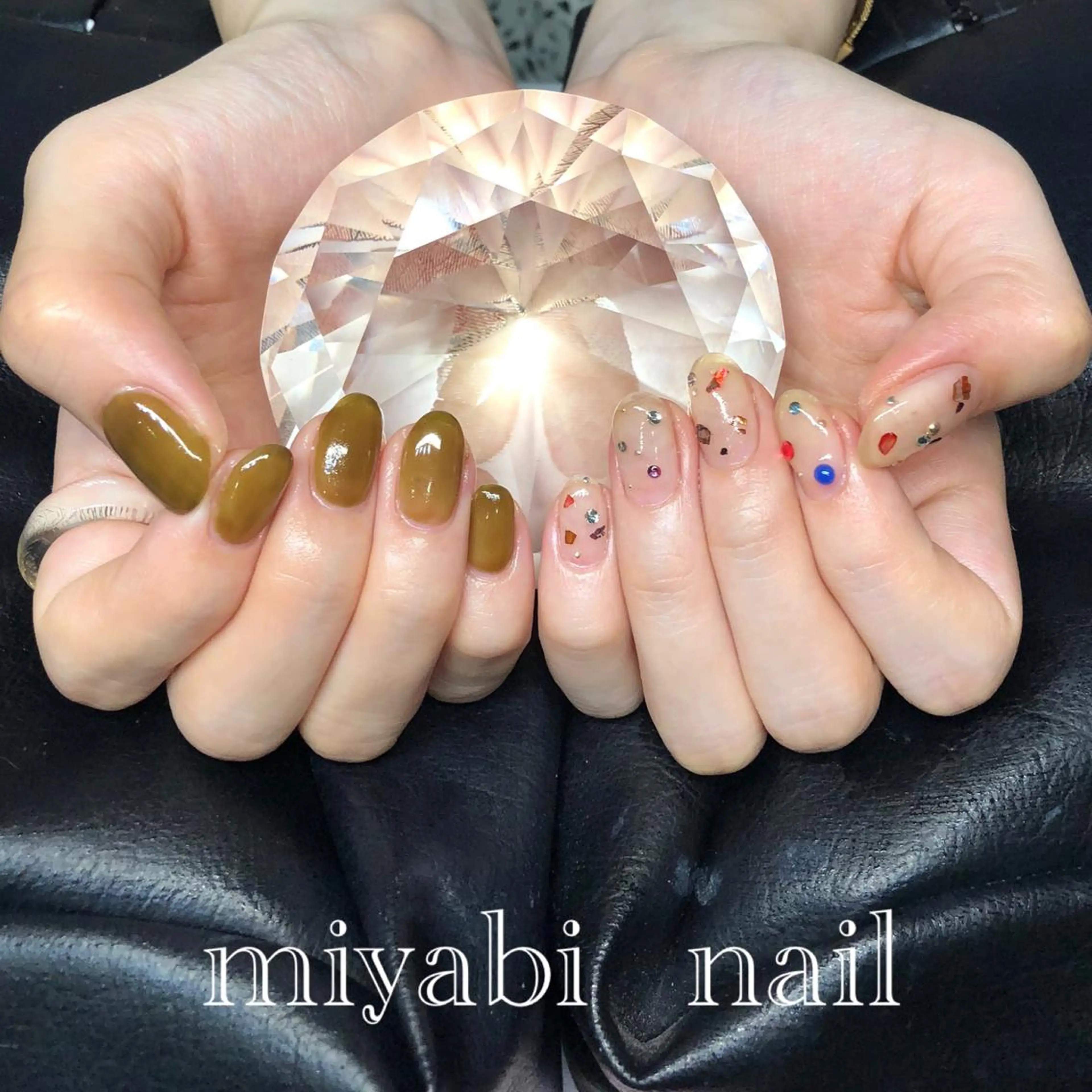 ネイル アートネイル ブラウン クリアネイル 持ち込み ストーンネイル ハンドネイル miyabi nail 桂川駅近くのネイルデザイン