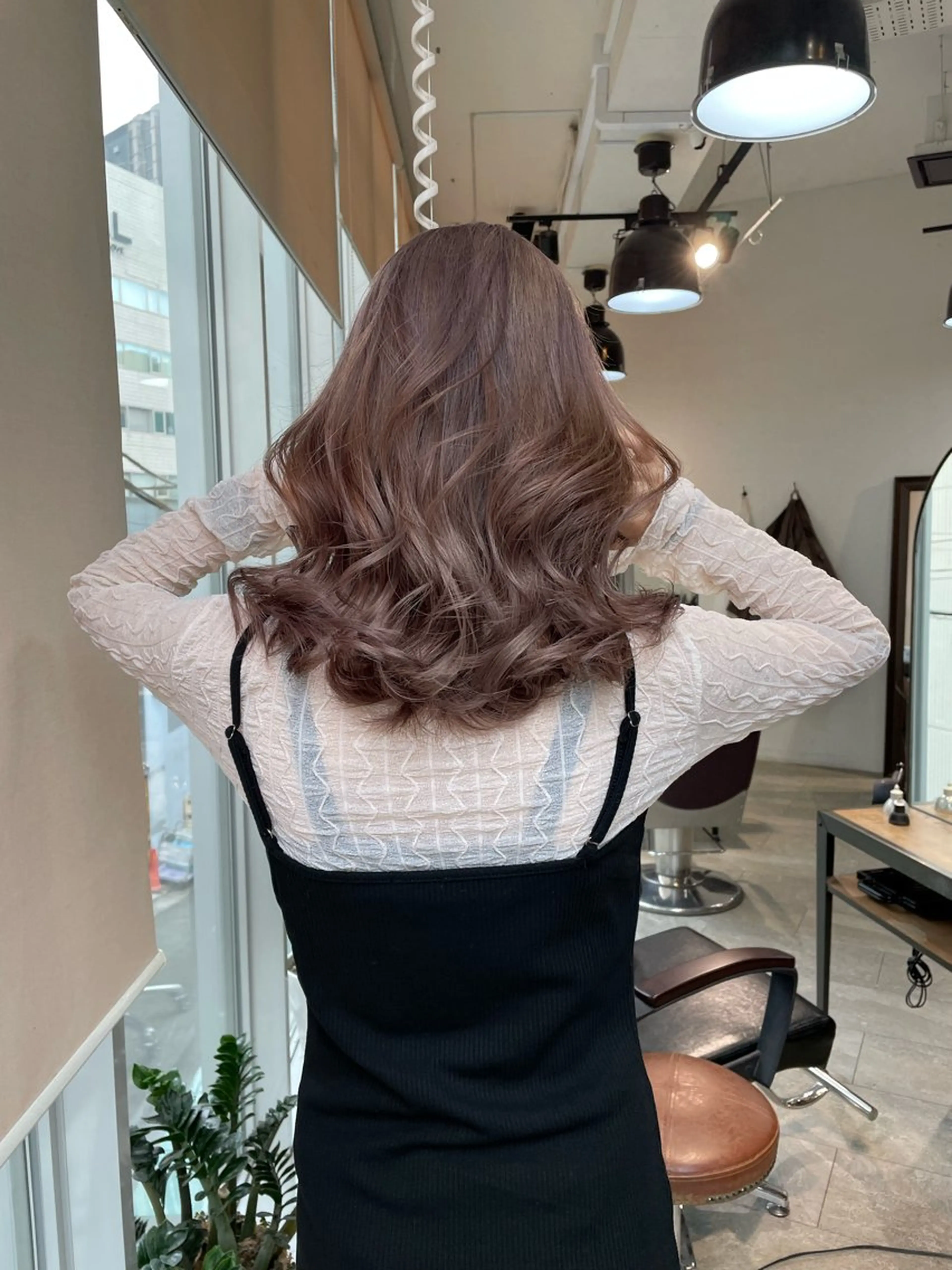 ミディアム カット ヘアカラー トリートメント ヘアセット 💜ハイトーン💛 マジカルかいちゃんのヘアスタイル