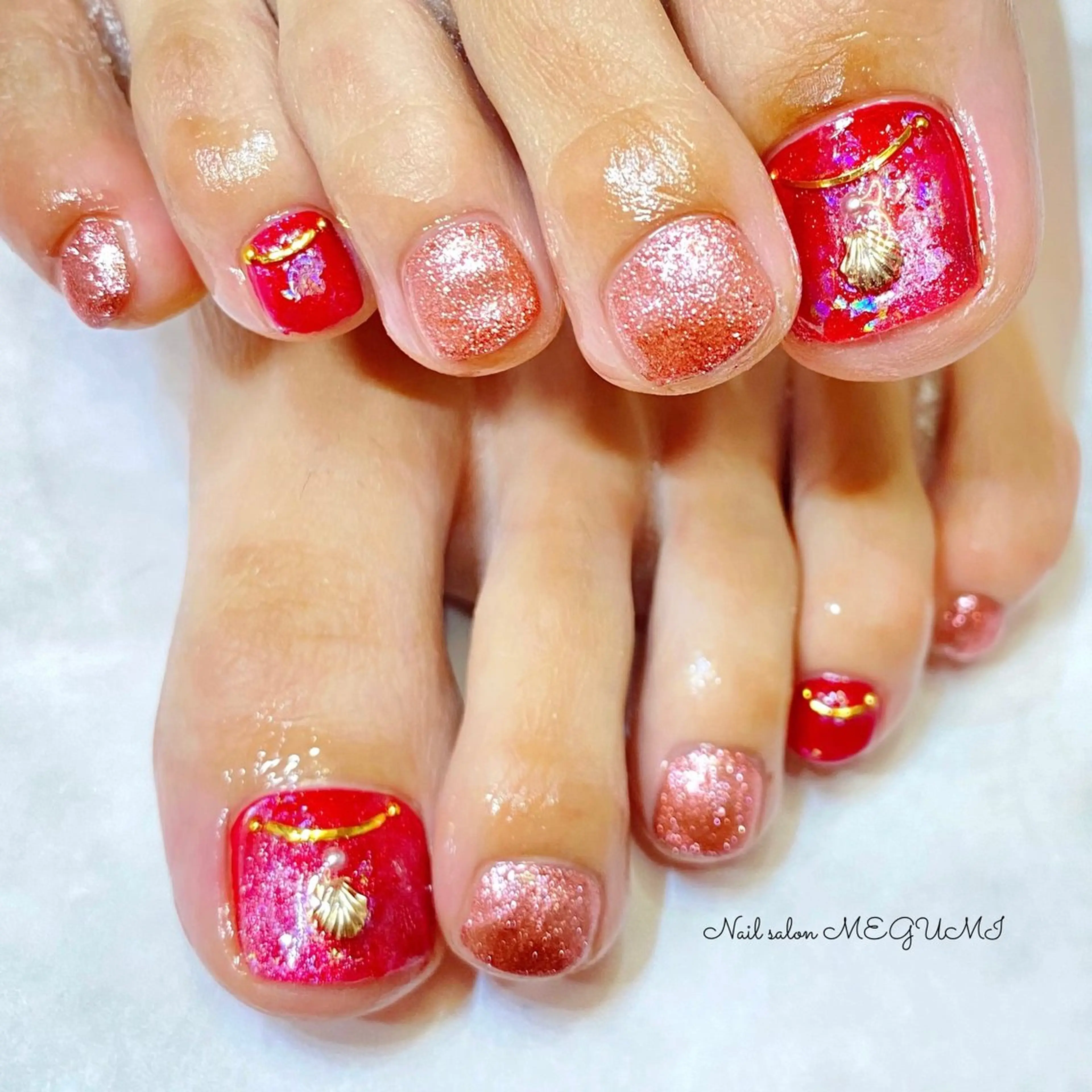 ネイル フットネイル Nail salon MEGUMIのネイルデザイン