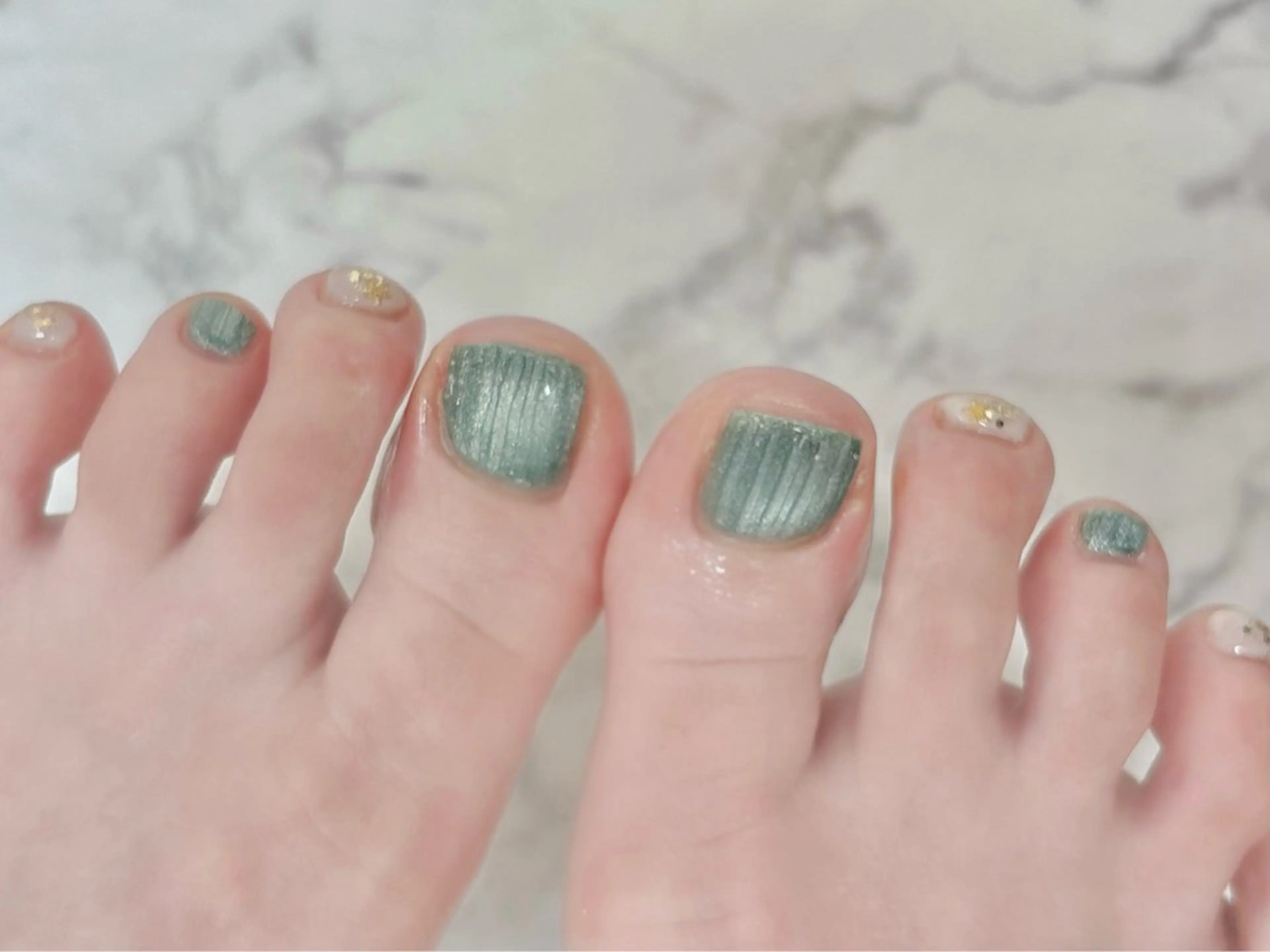 ネイル フットネイル Regene ARAKIのネイルデザイン