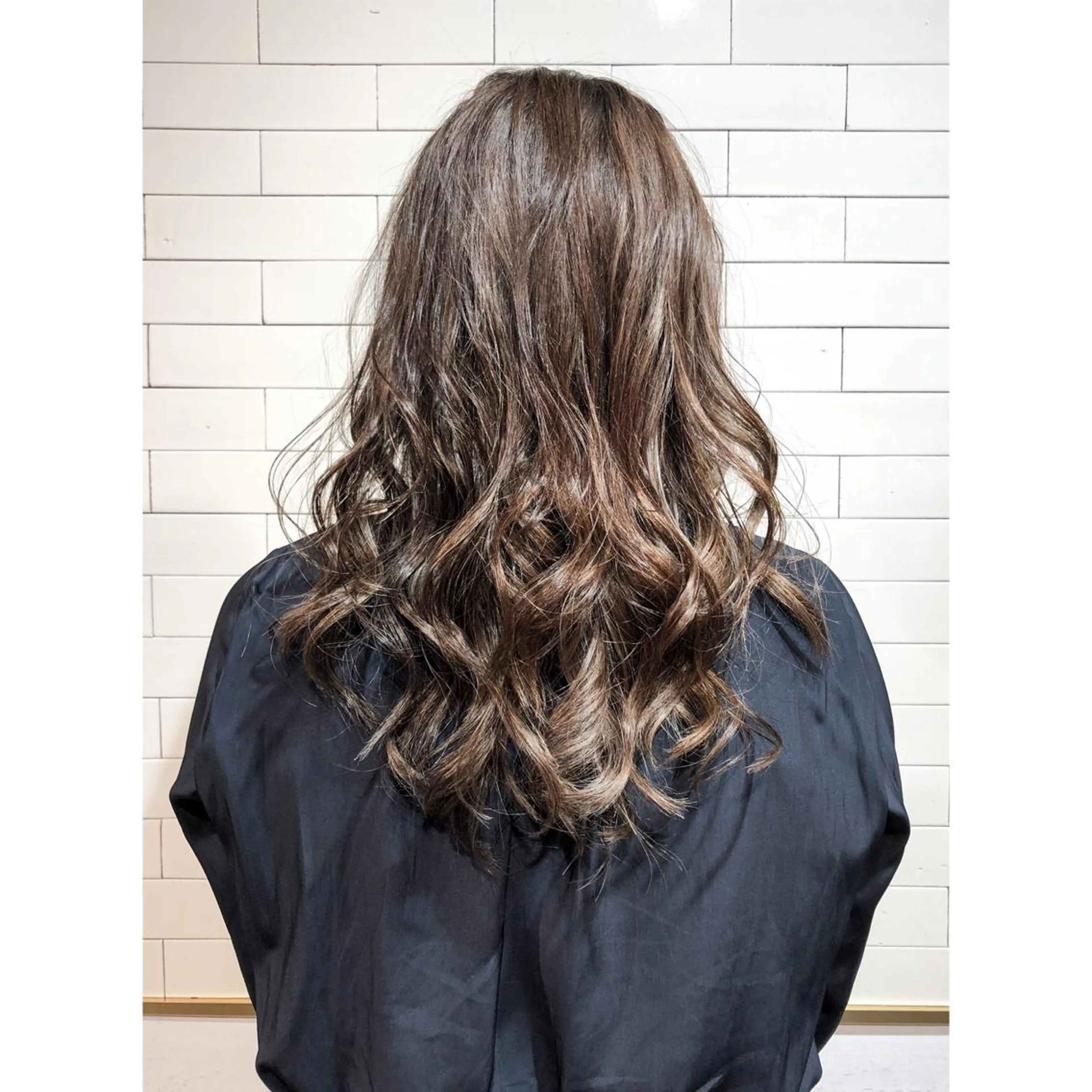 セミロング plumginza TOKIOリミテッドのヘアスタイル
