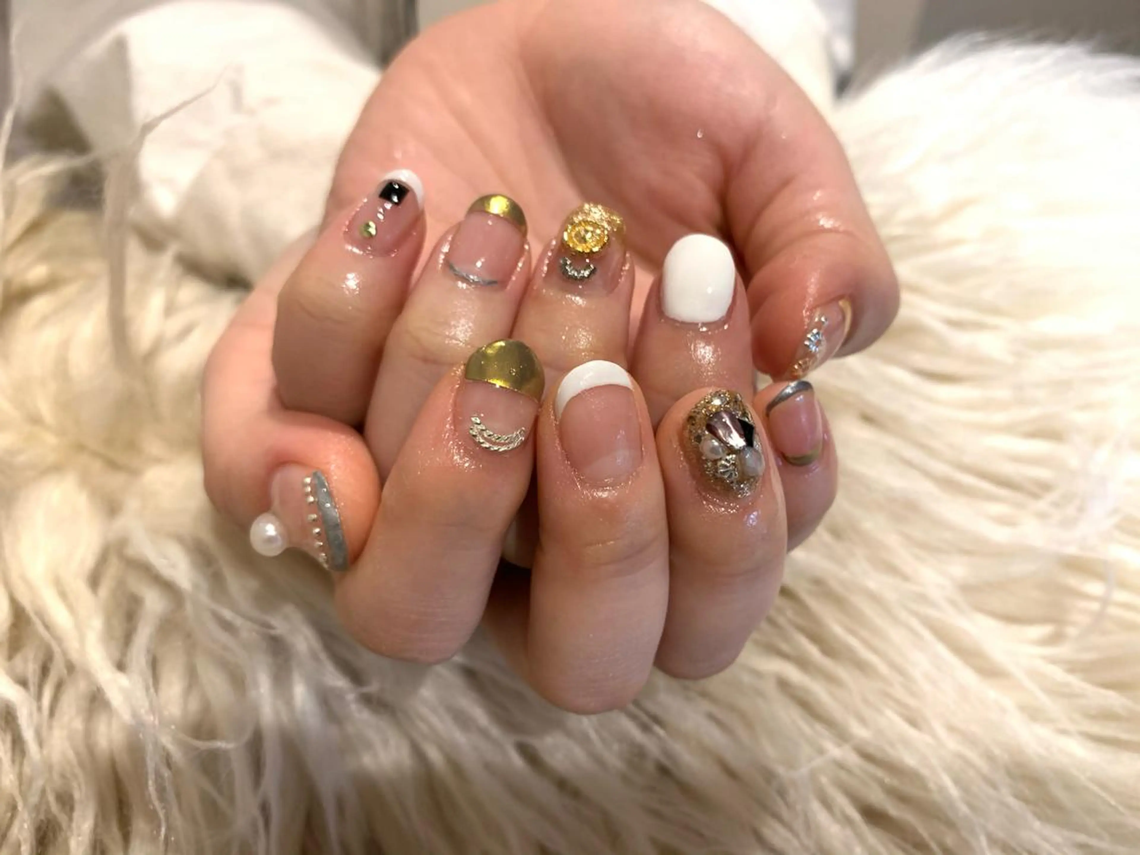 ネイル Nail's Cecile所属・Cecile Rieのネイルデザイン