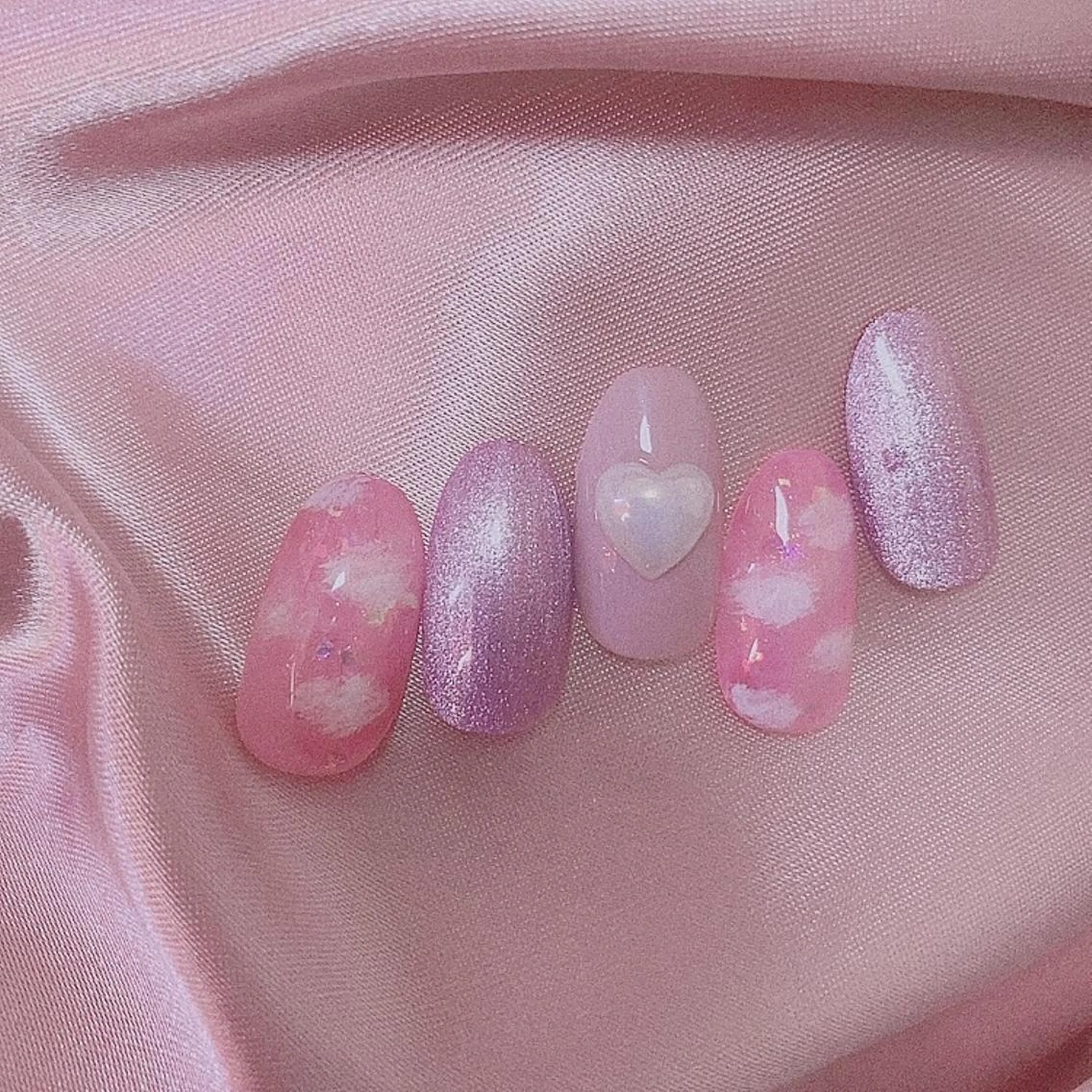 ネイル lili.nail y2k/長さ出しのネイルデザイン