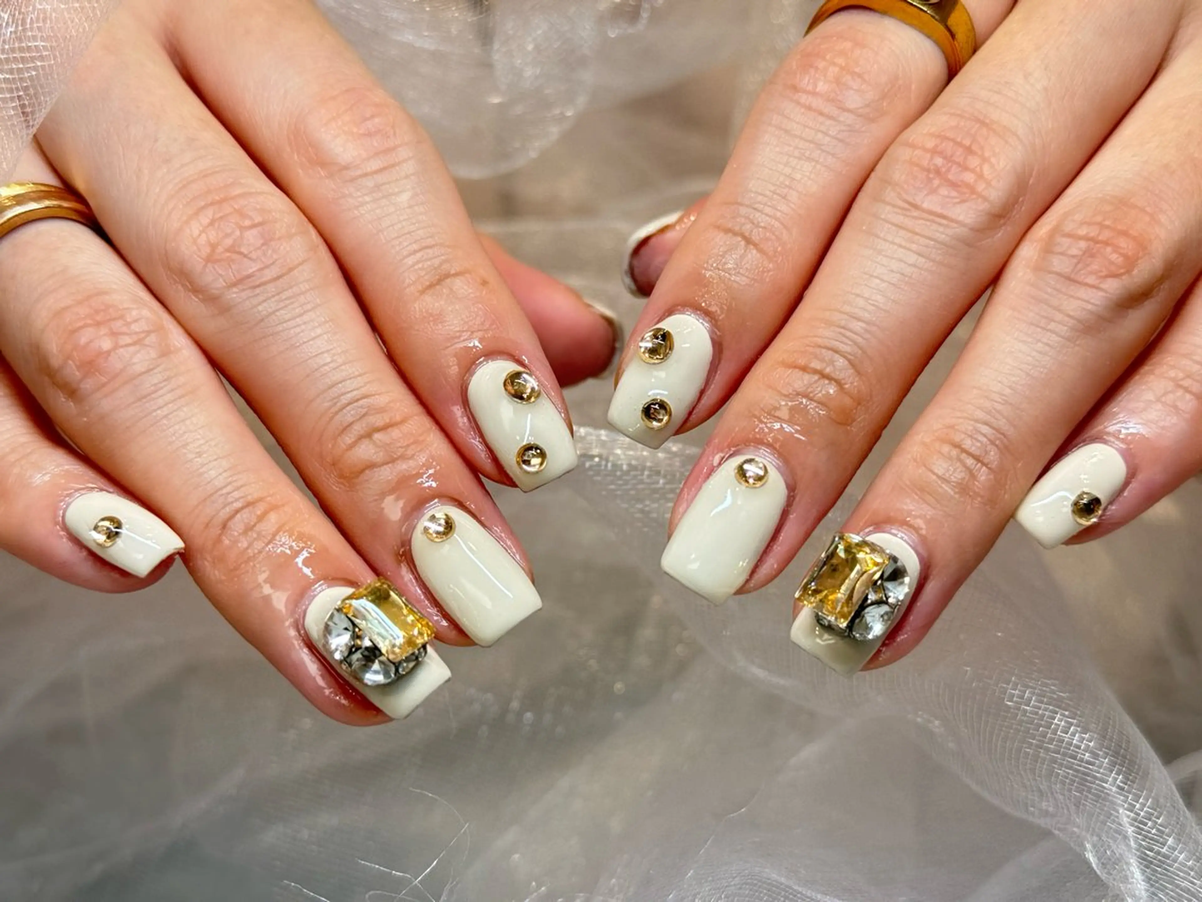 ネイル オーロラネイル クリアネイル 長さ出し ジェルネイル 韓国ネイル ハンドネイル best nailのネイルデザイン