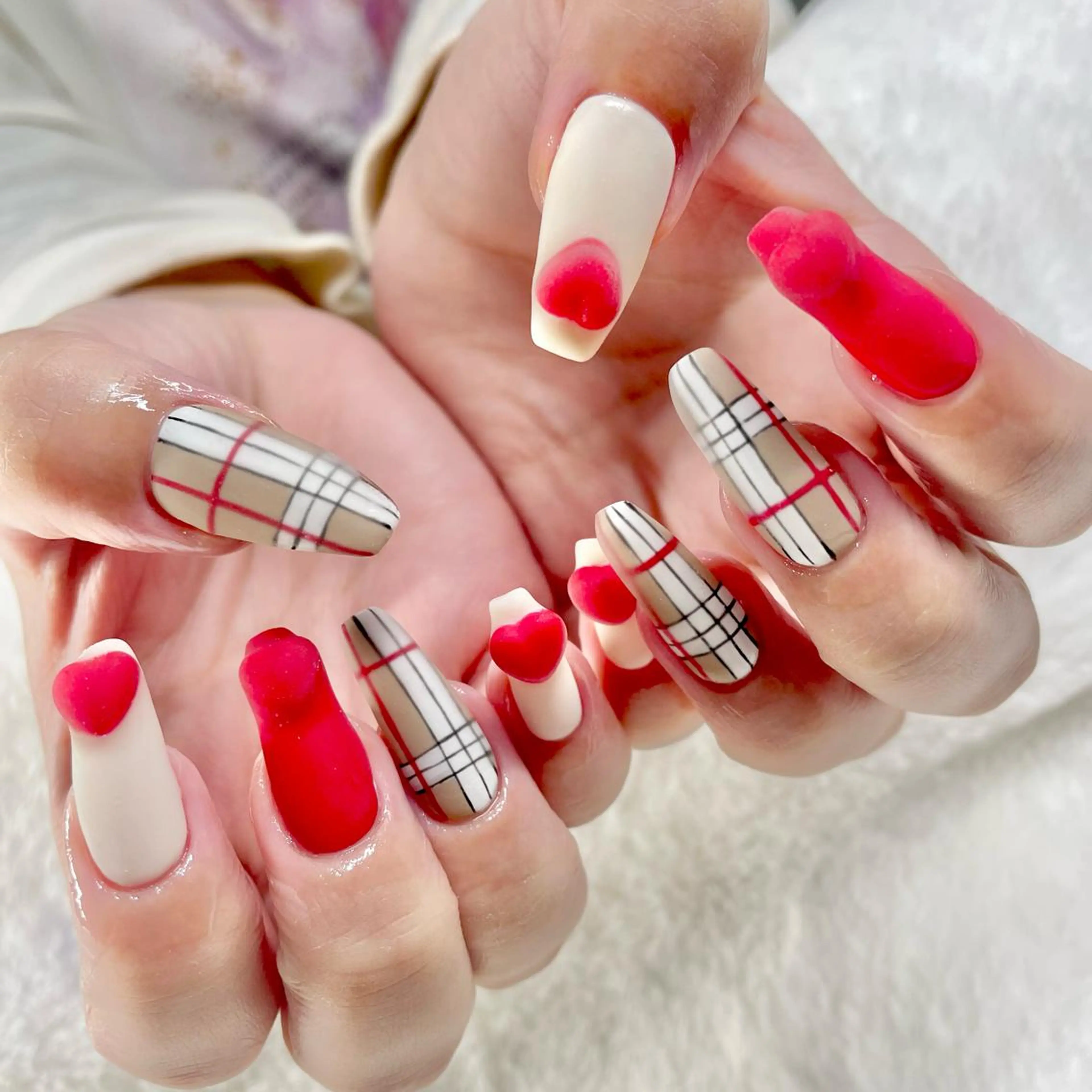 ネイル ハート スカルプネイル J terrace Nailのネイルデザイン