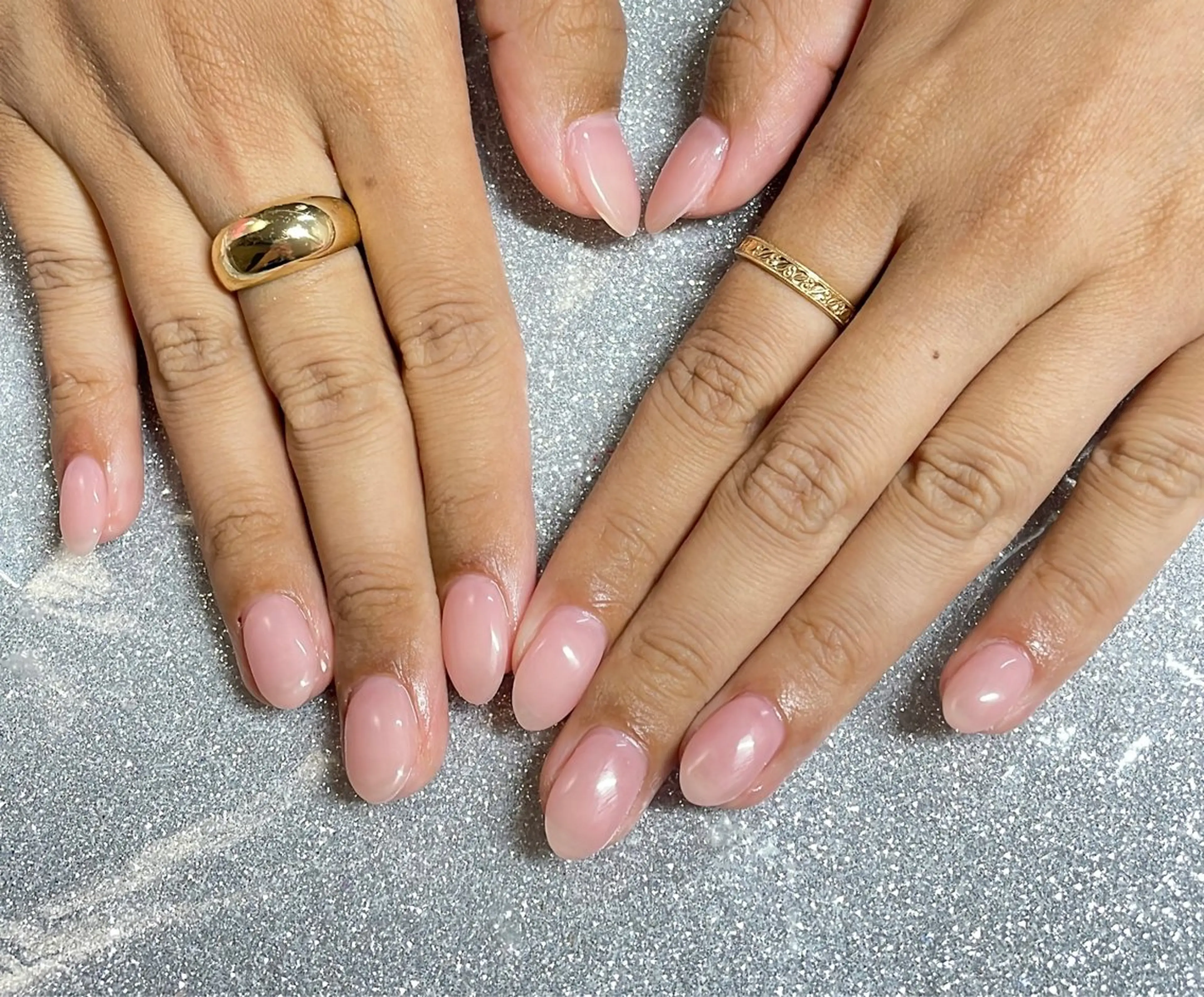 ネイル ハンドネイル VIERU 🌈🎀💖のネイルデザイン