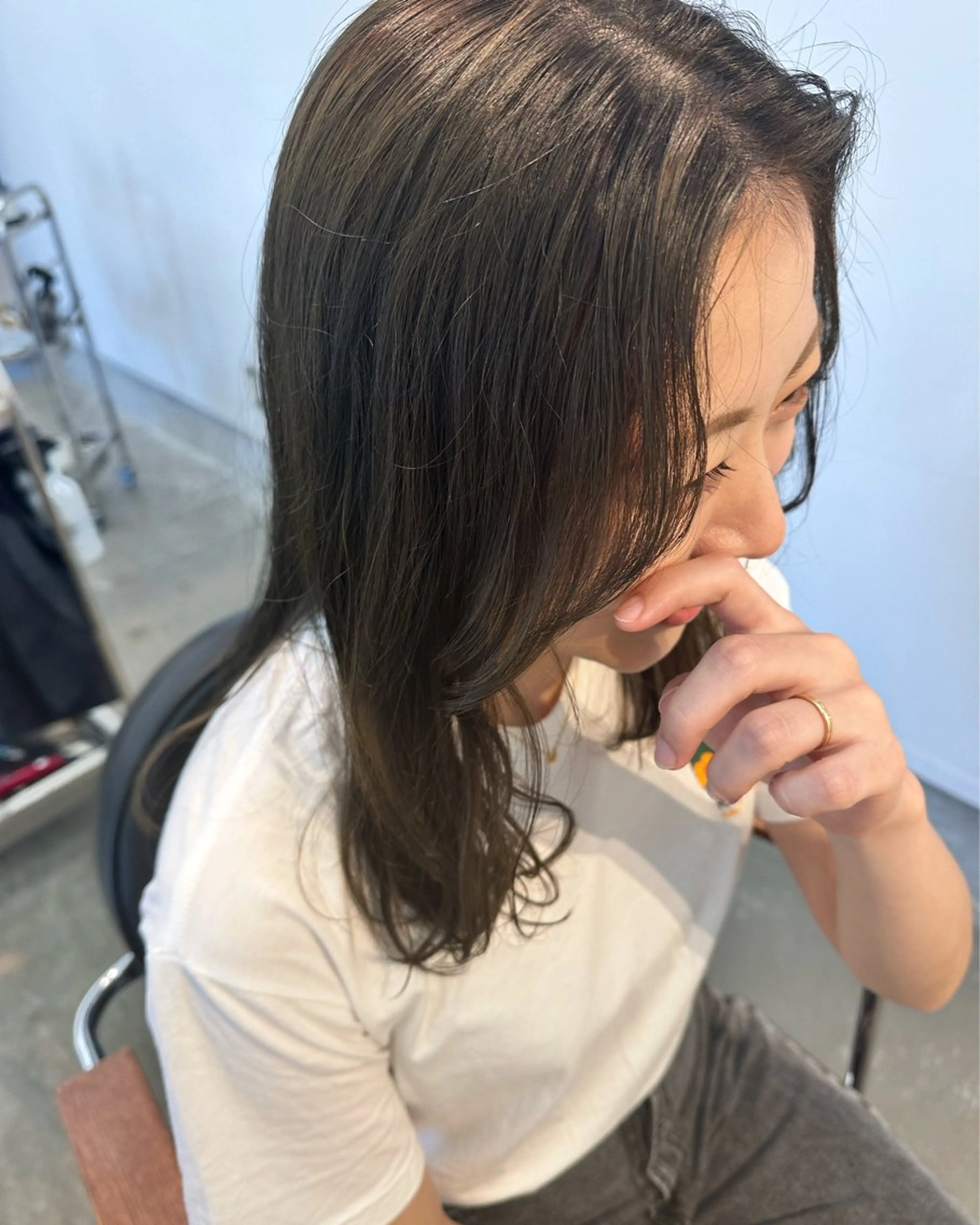 セミロング 南 星来のヘアスタイル