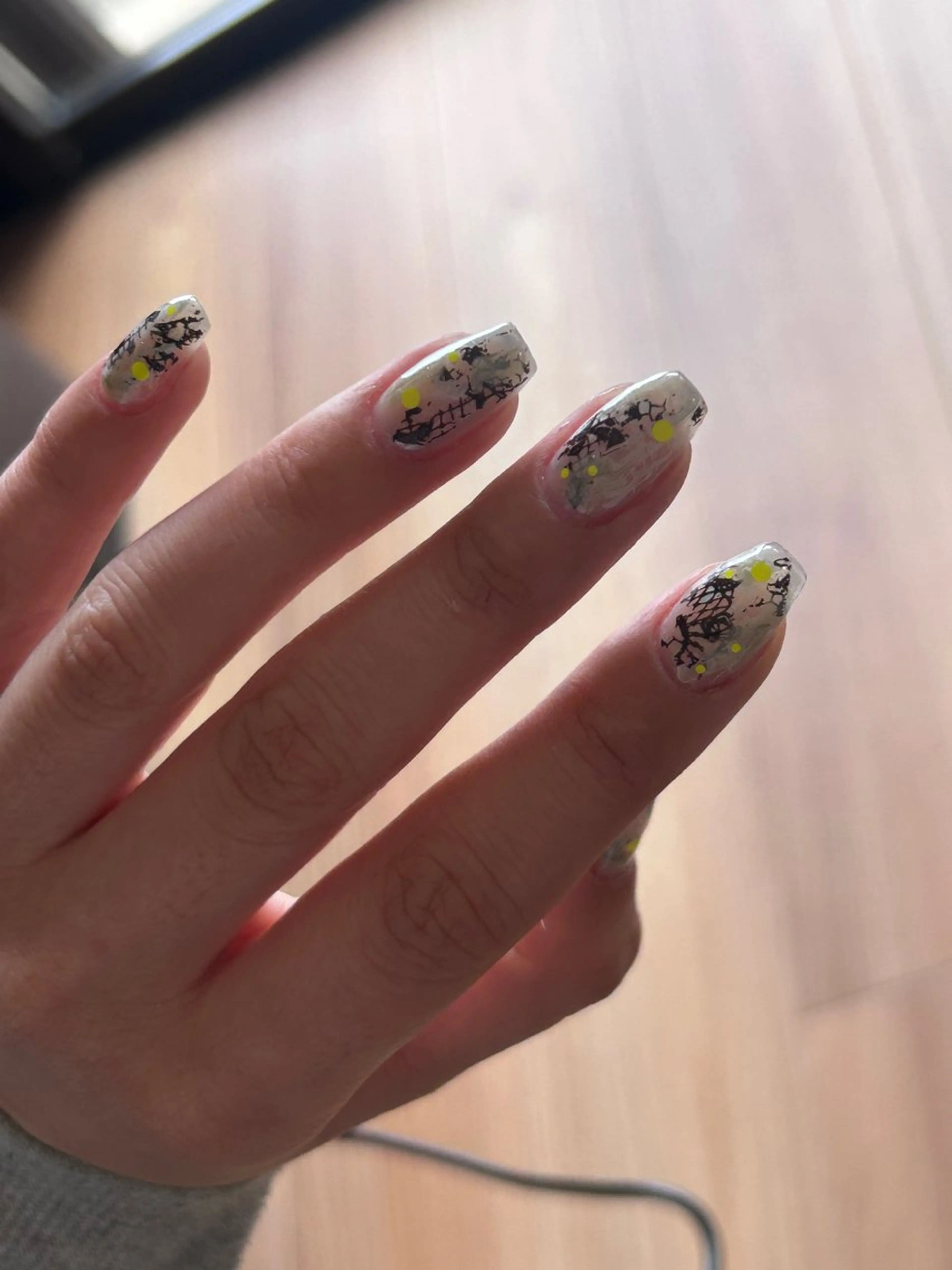 ネイル nailist shihoのネイルデザイン