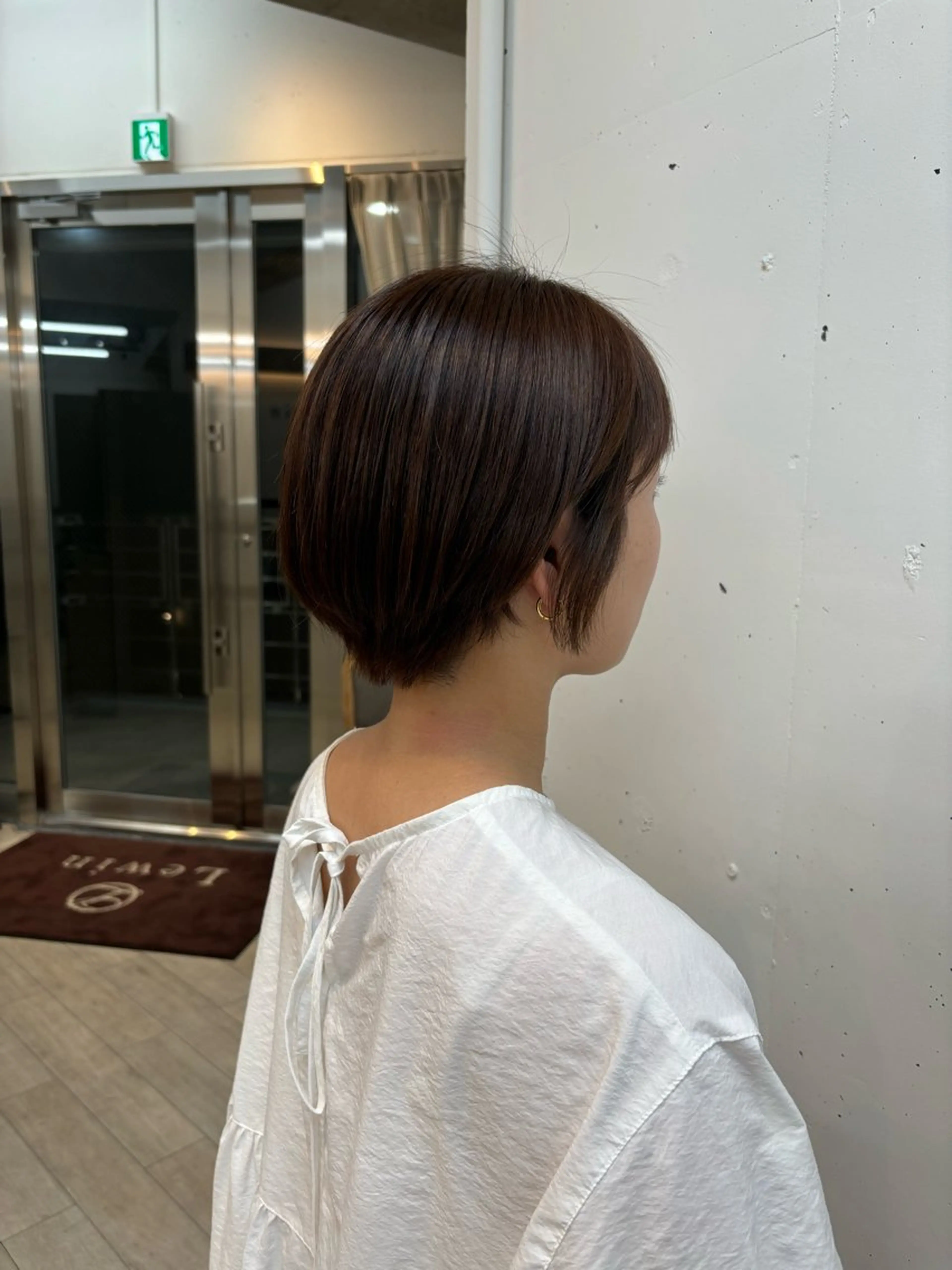 ショート ショートヘア 大人ガーリー🕊 Lewinはるのヘアスタイル