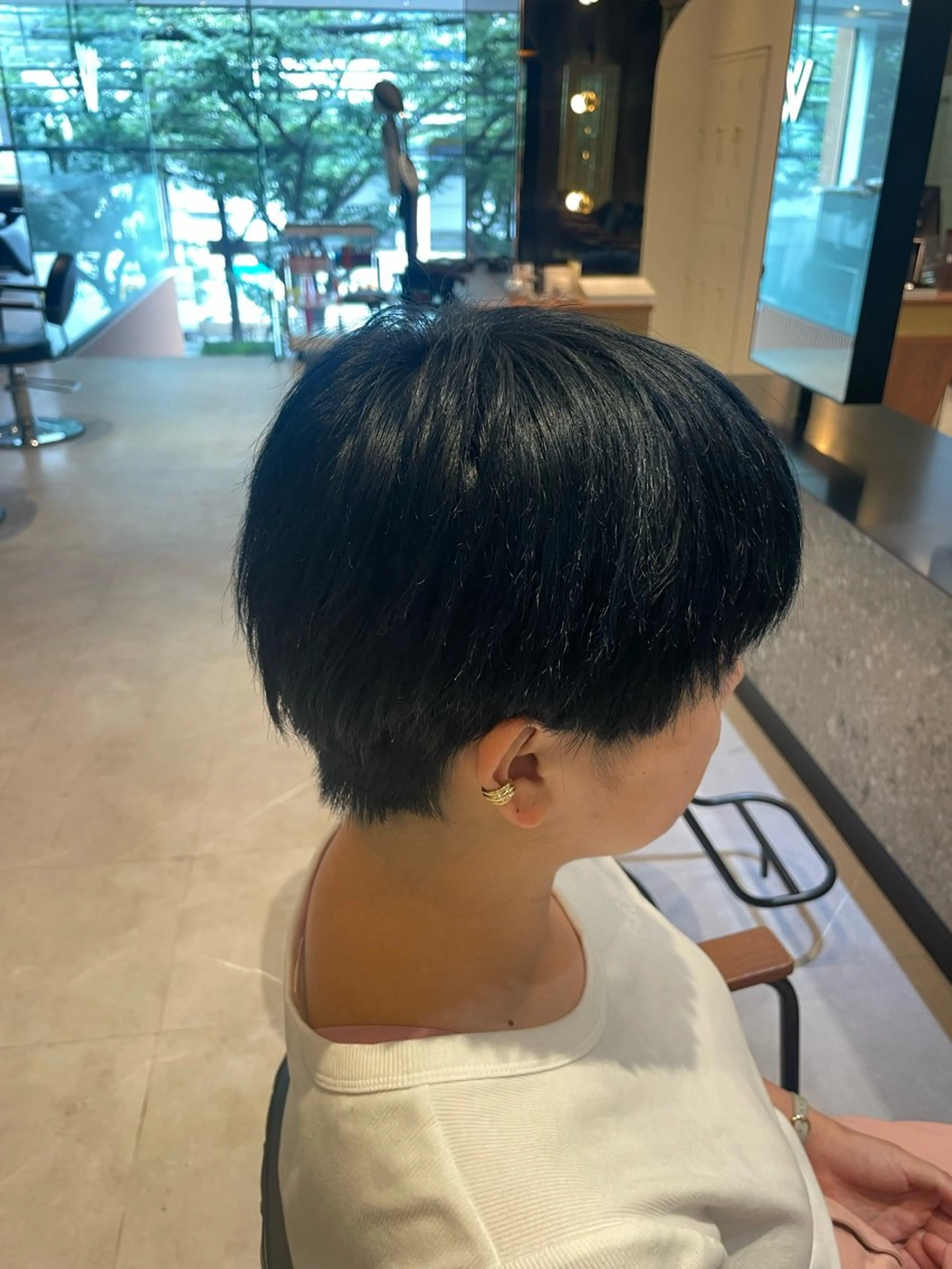 カラー オリーブカラー🫒/ ハッシュカット/みゆのヘアスタイル