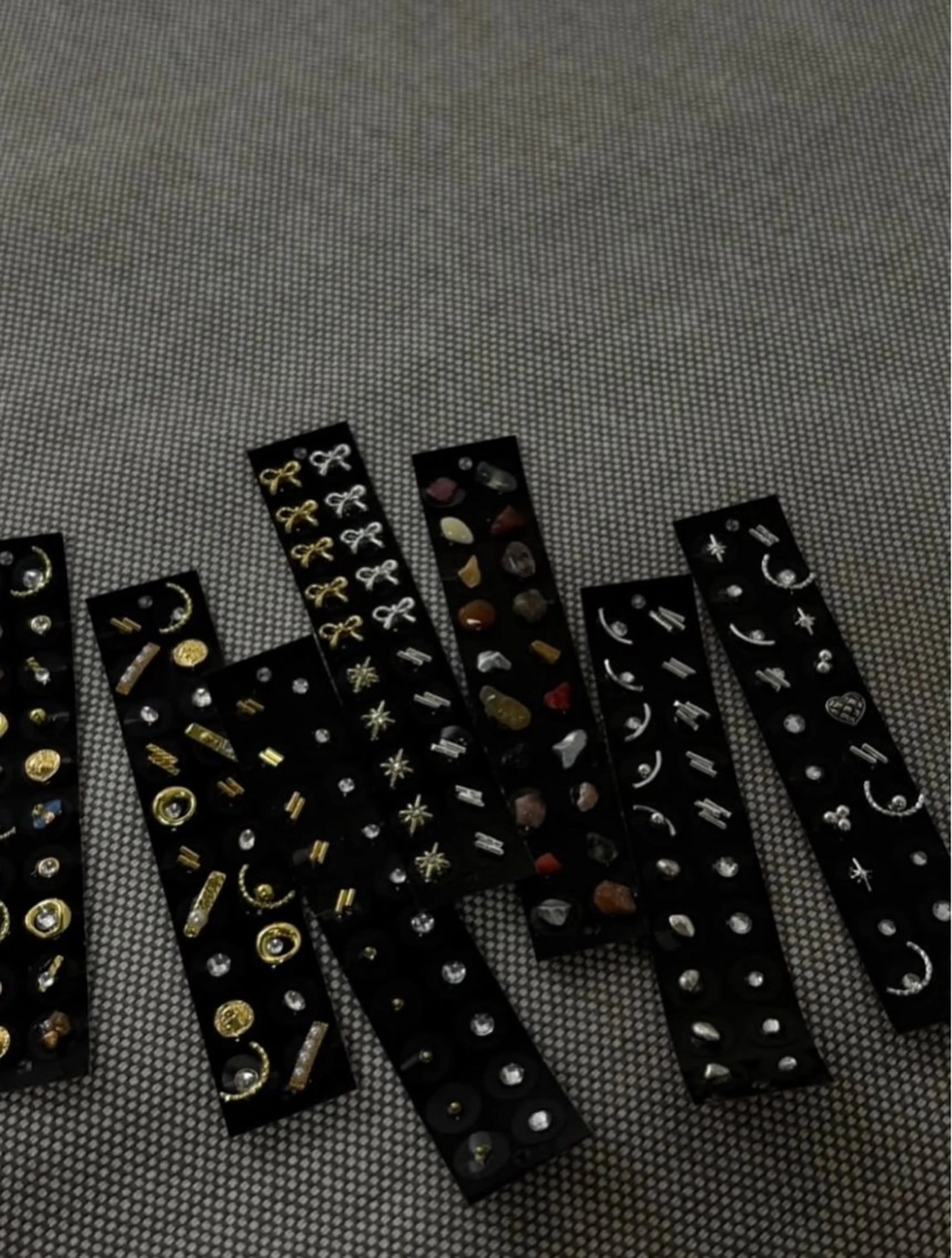 耳ツボジュエリー付け放題👂💎効果半減防止の為各7個ずつまで🤍(両耳14個)の写真