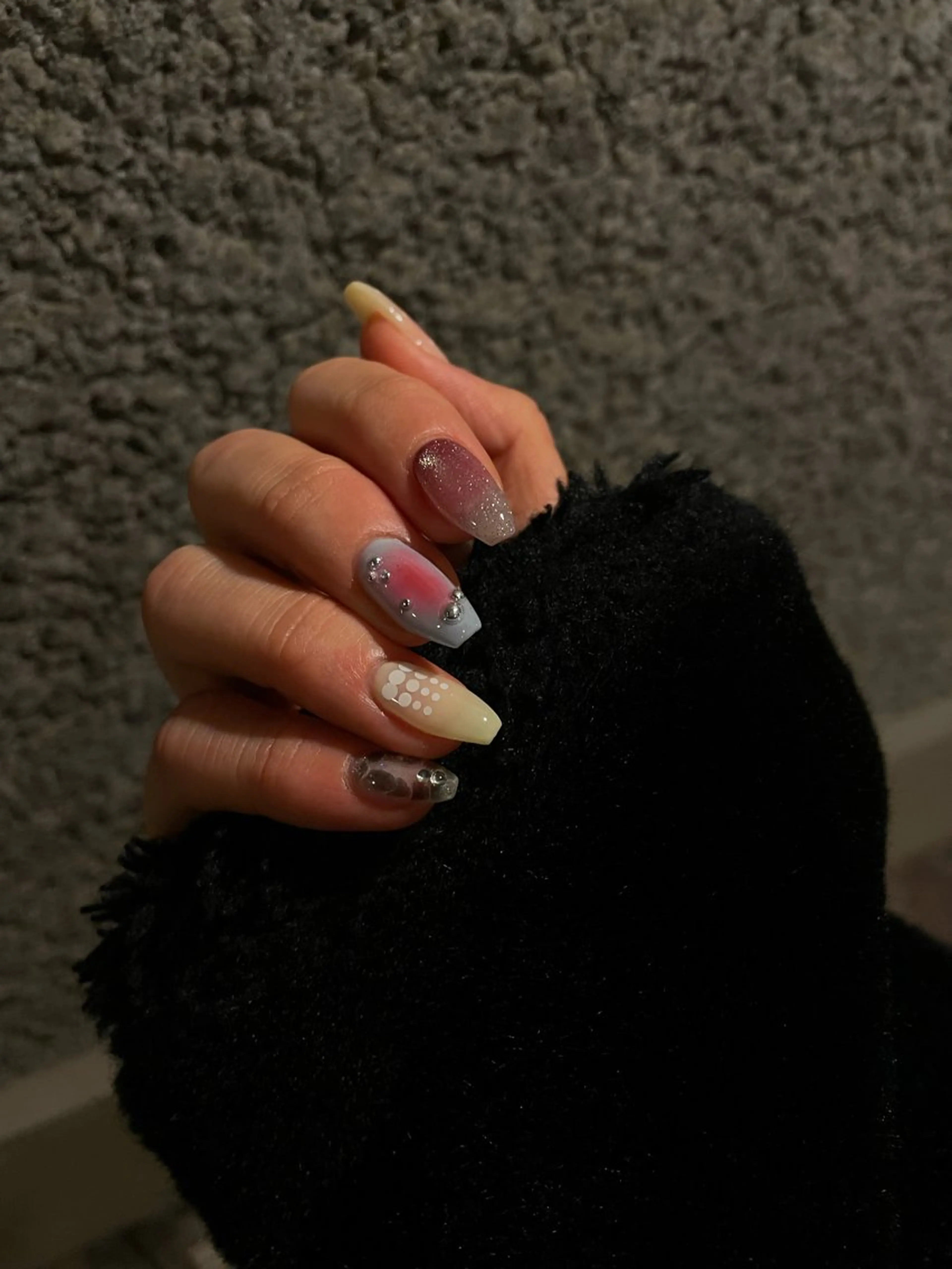 ネイル ハンドネイル フットネイル with hues AYAのネイルデザイン