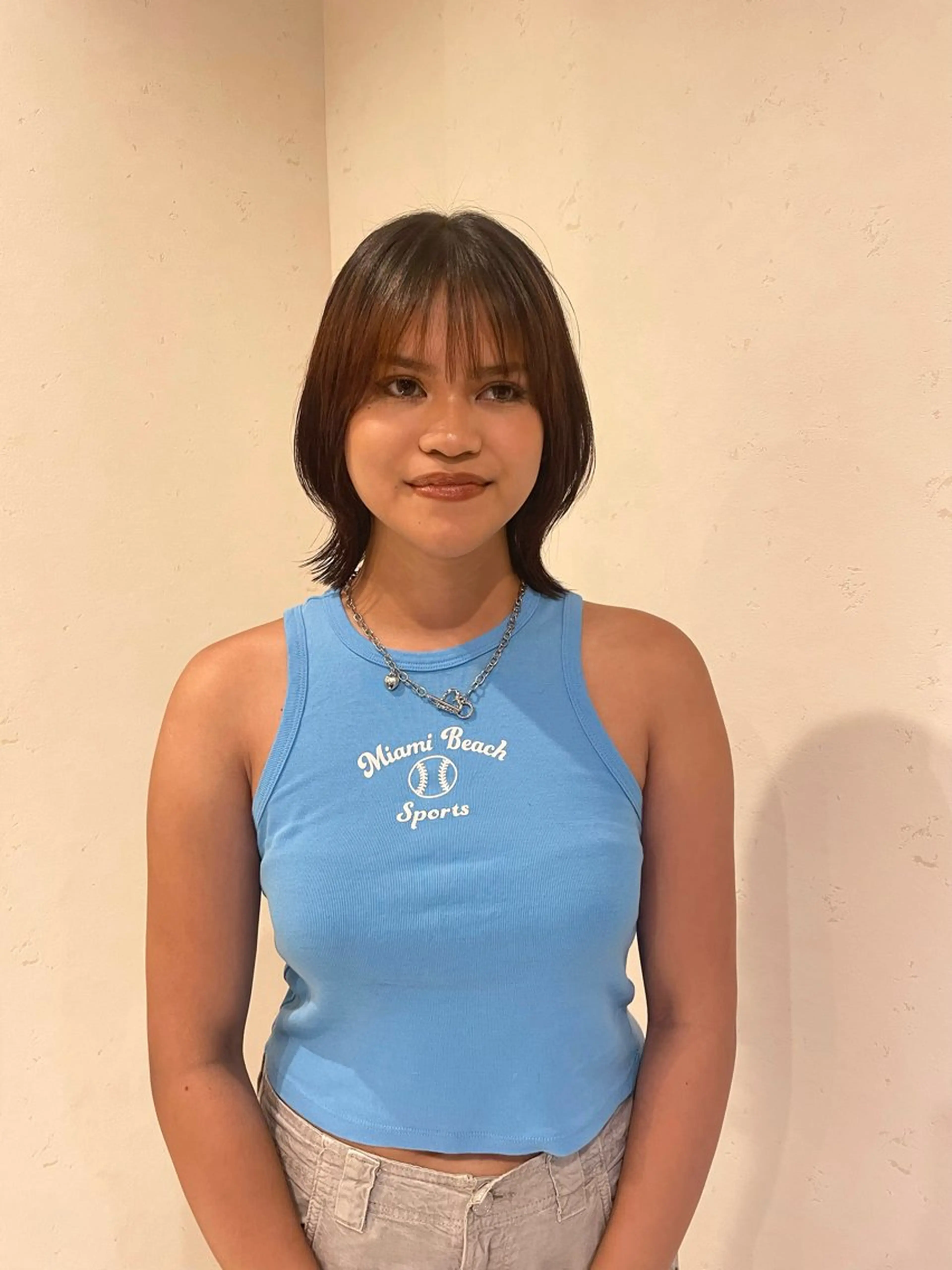 ミディアム カラー レイヤーカット 似合わせカット カット 渋谷 留菜のヘアスタイル