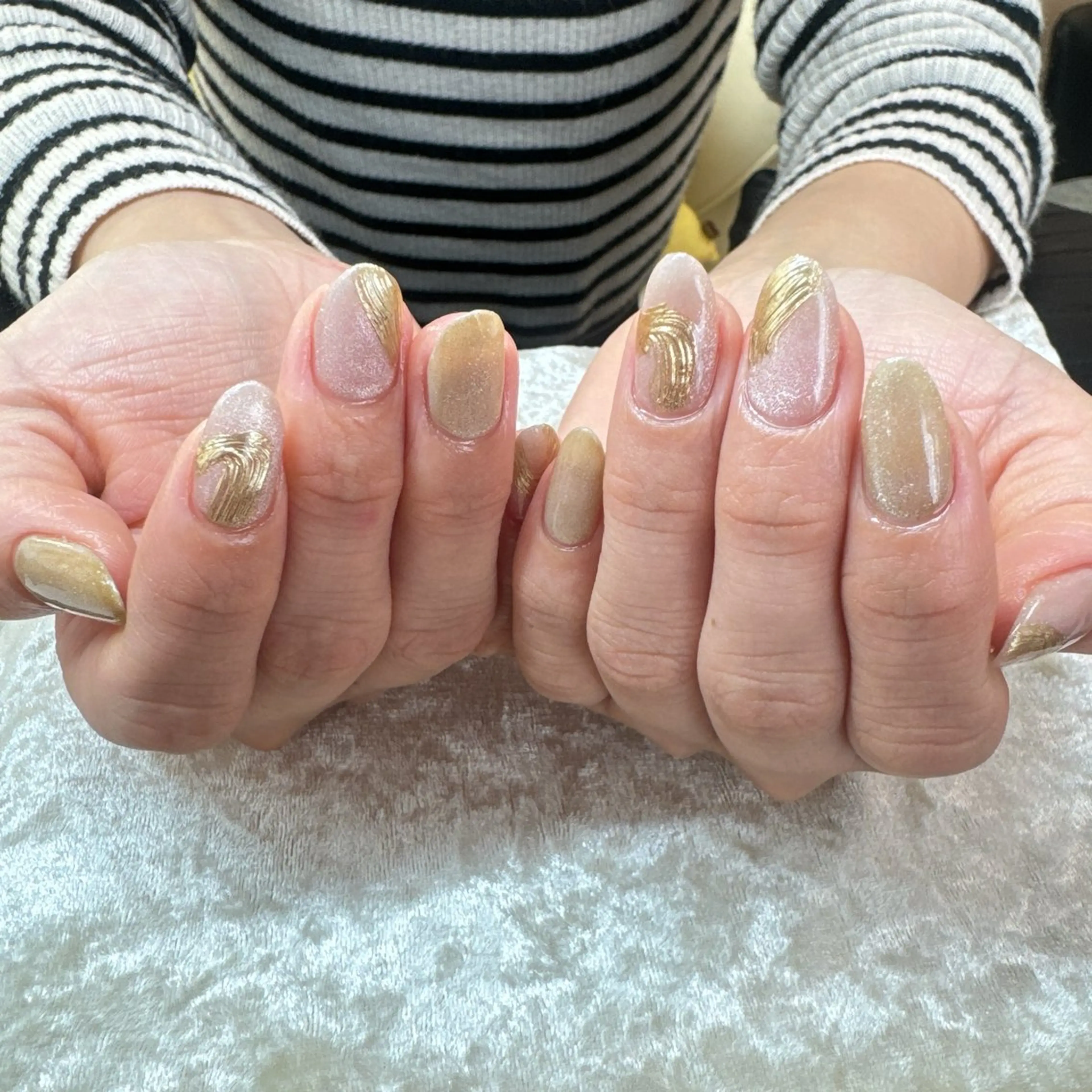 ネイル ミラーネイル N.plus NaiLのネイルデザイン
