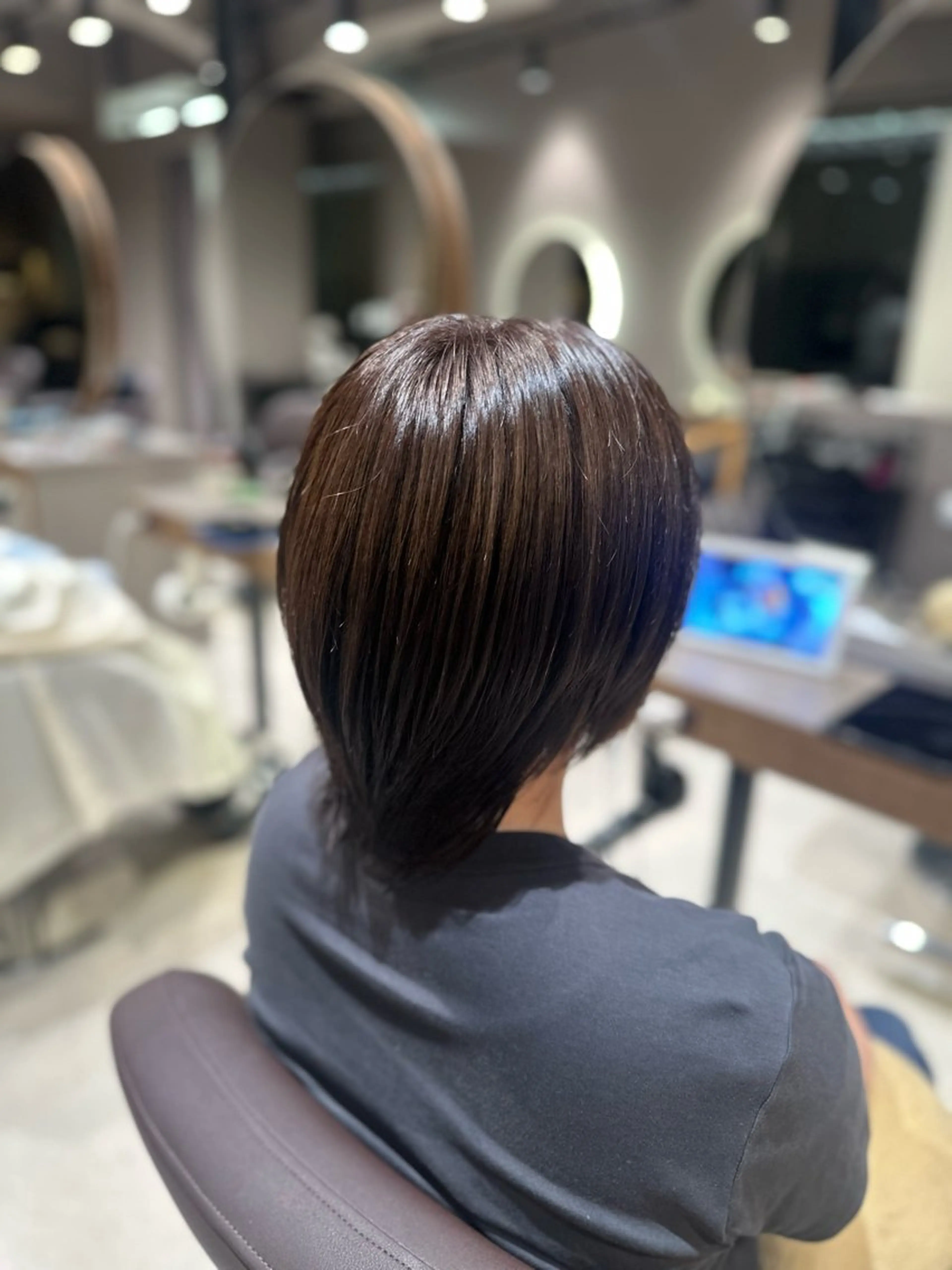 ショート アッシュ ヘアカラー 🖤ྀི渡邉 あみか🖤ᩚのヘアスタイル