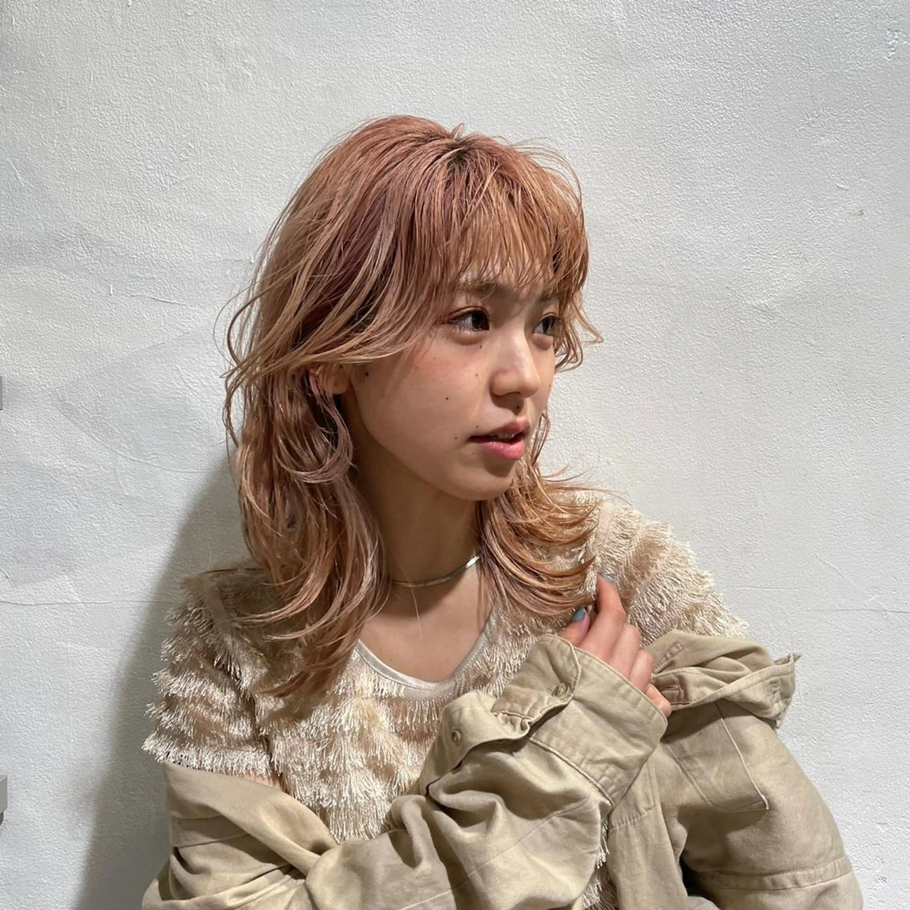 カラー ハイトーンカラー レイヤー/ショート透 明感カラー/西田祐賀のヘアスタイル