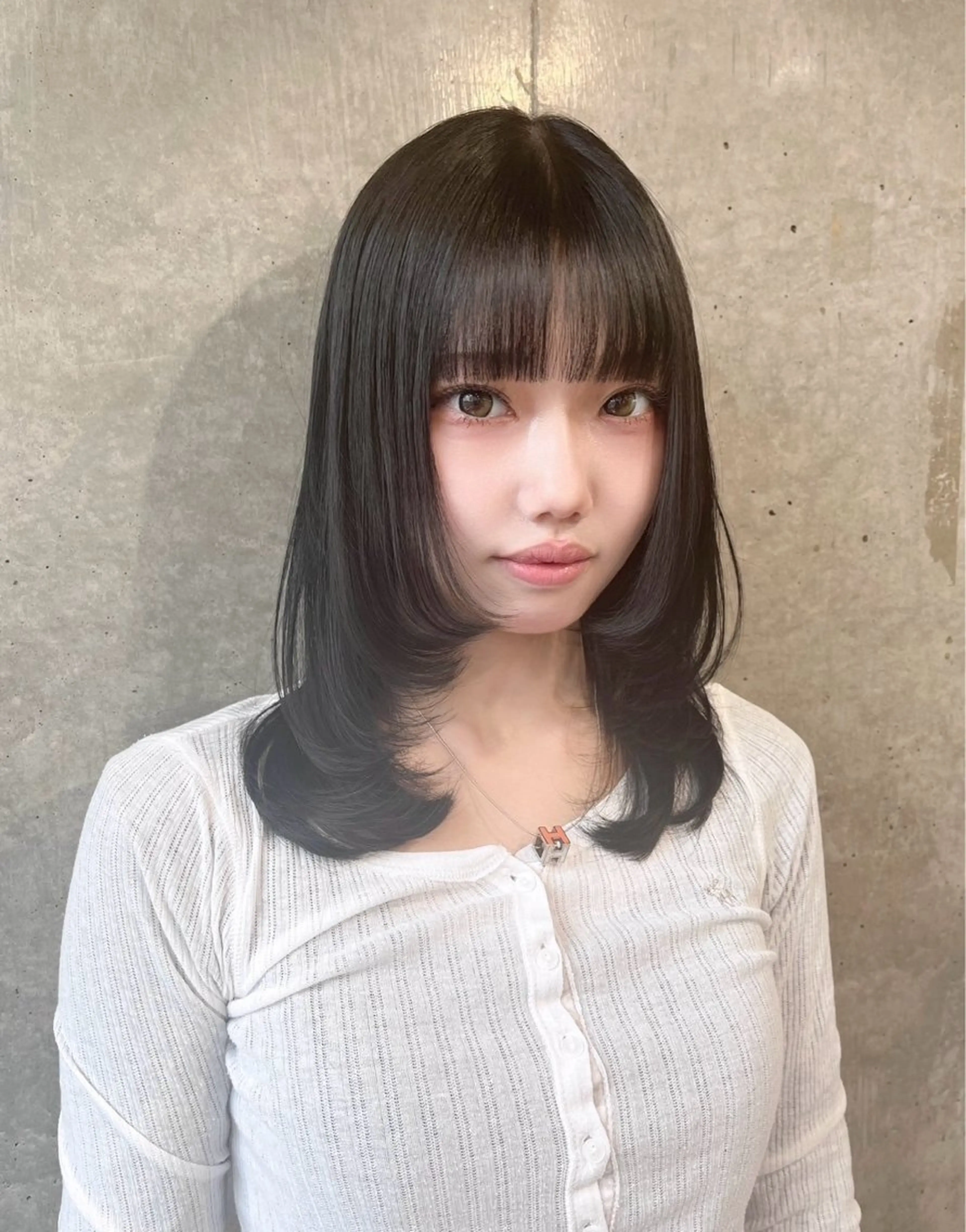 セミロング 顔まわりレイヤー 顔周りカット レイヤーカット 透明感カラー/ 池袋/nana 💎のヘアスタイル