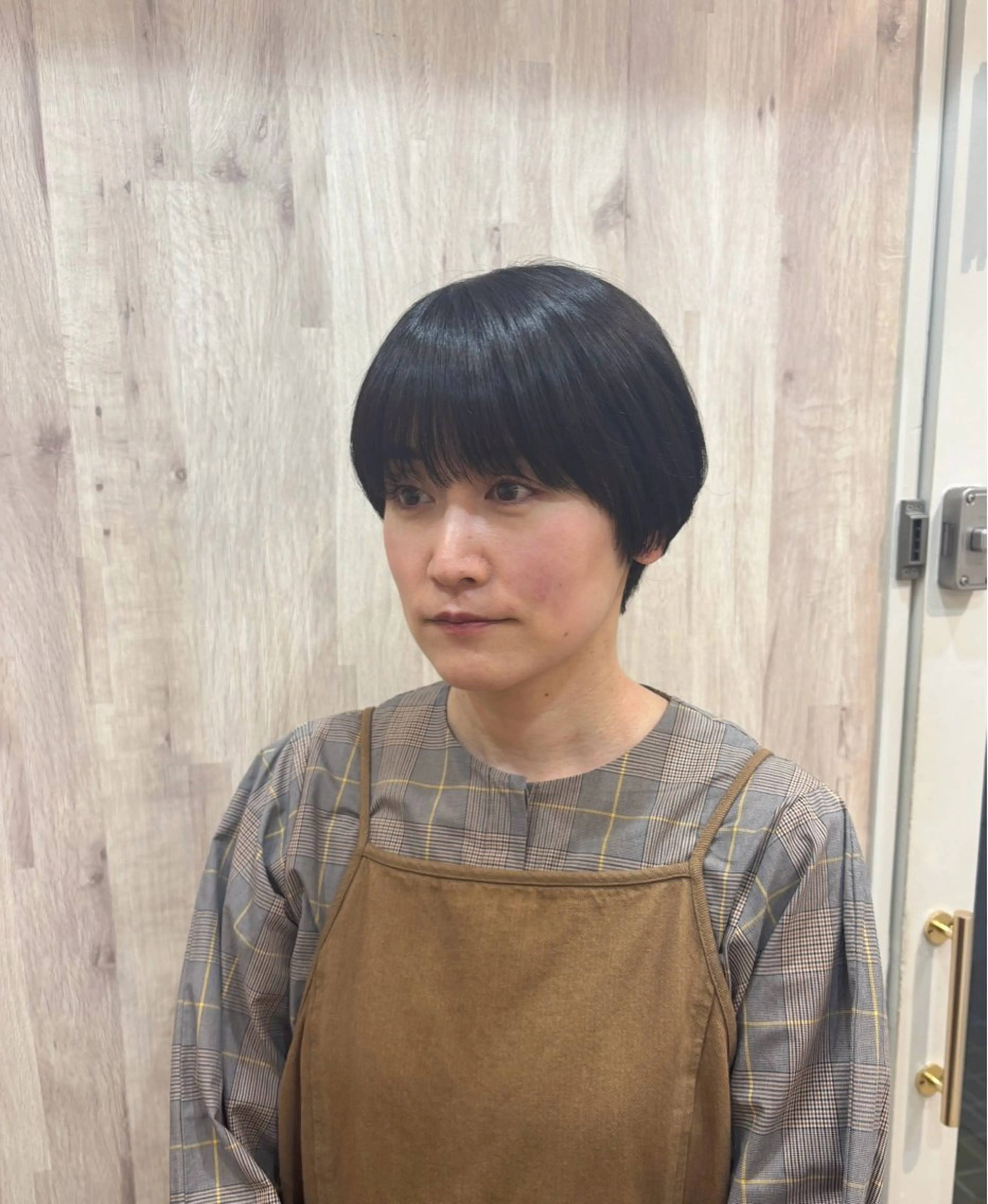 ショート 竹村 恵功代のヘアスタイル