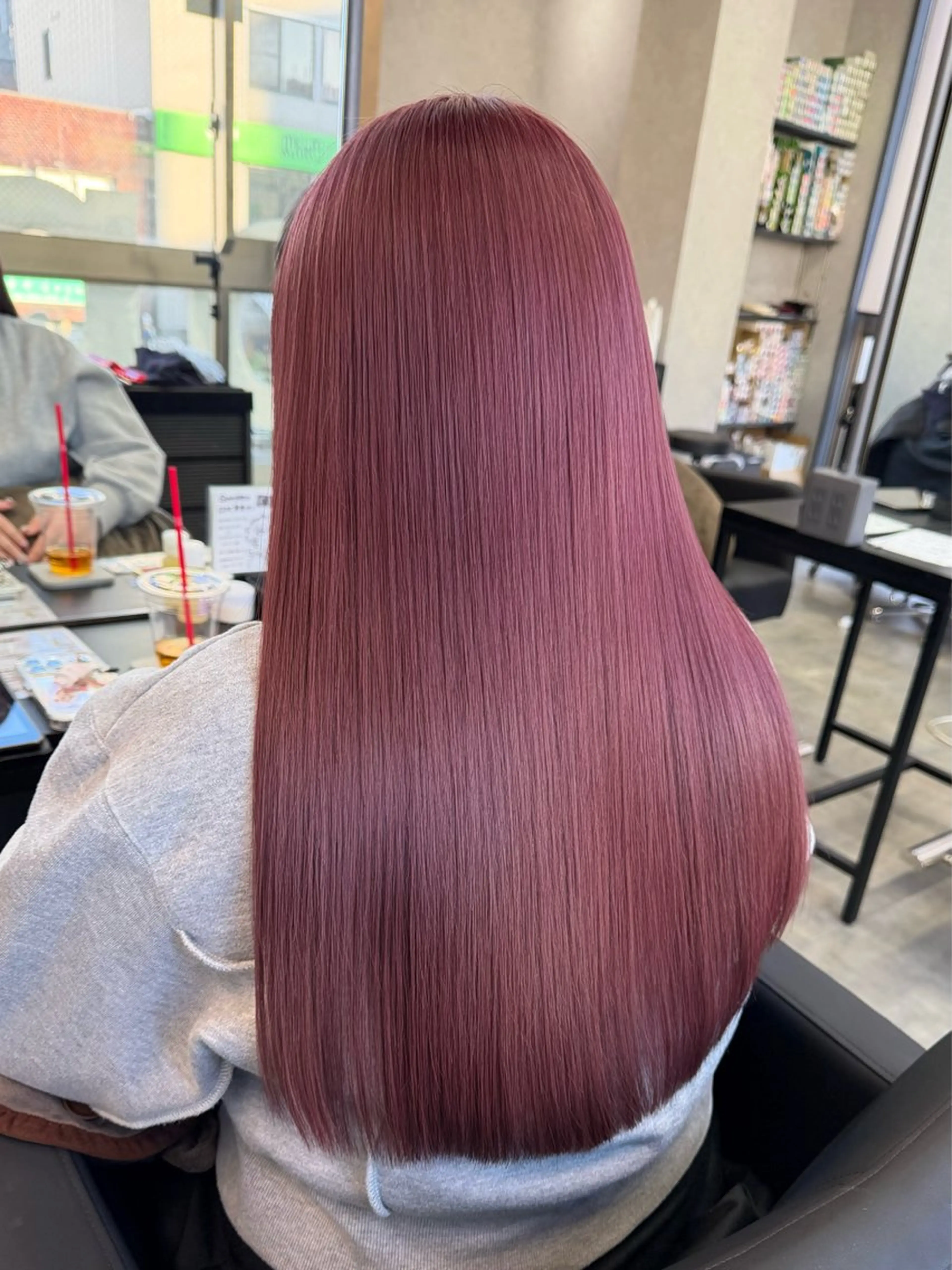 カラー 廣瀬 莉琥のヘアスタイル