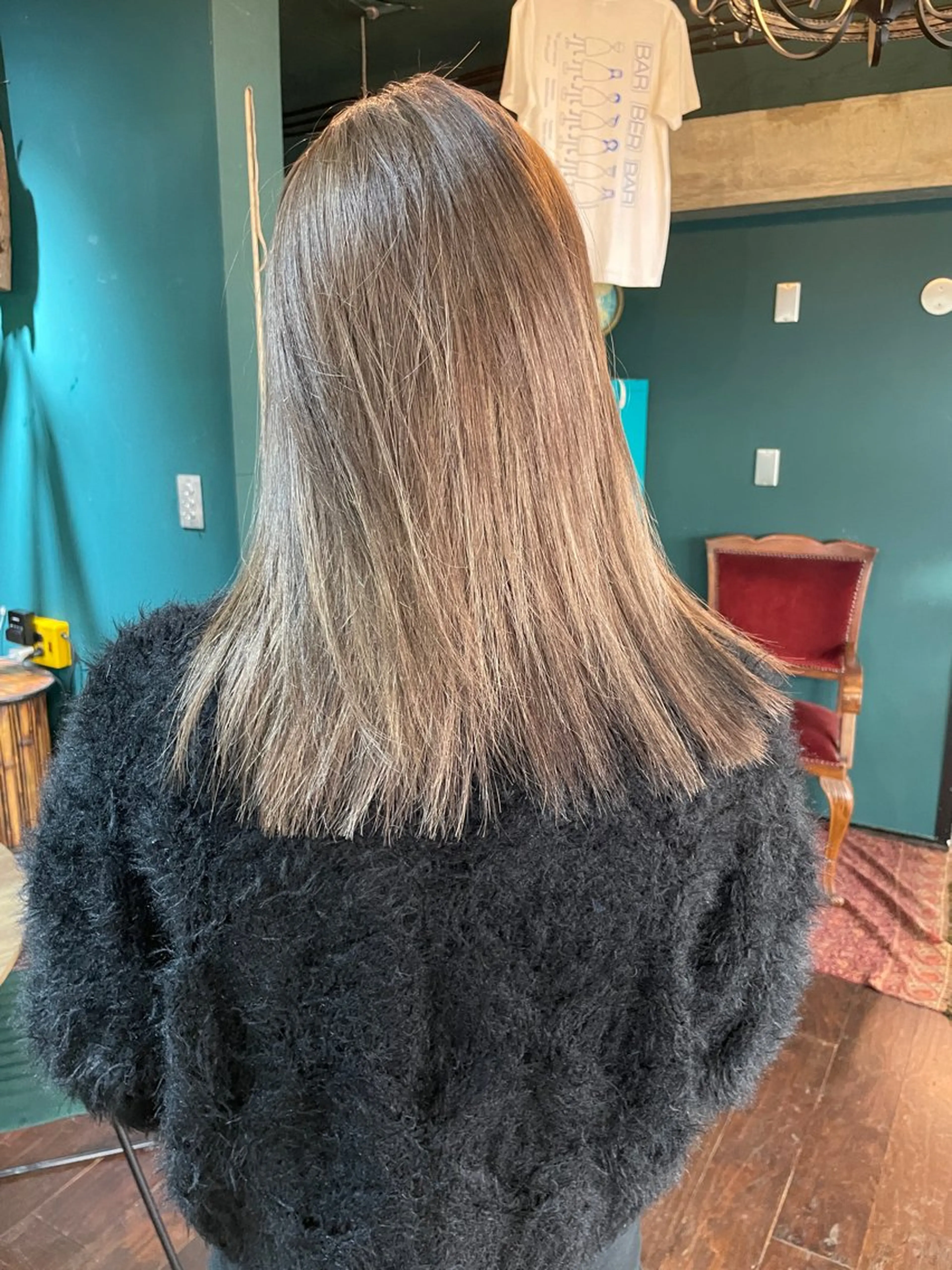 セミロング カット ヘアカラー トリートメント vivre libreのヘアスタイル