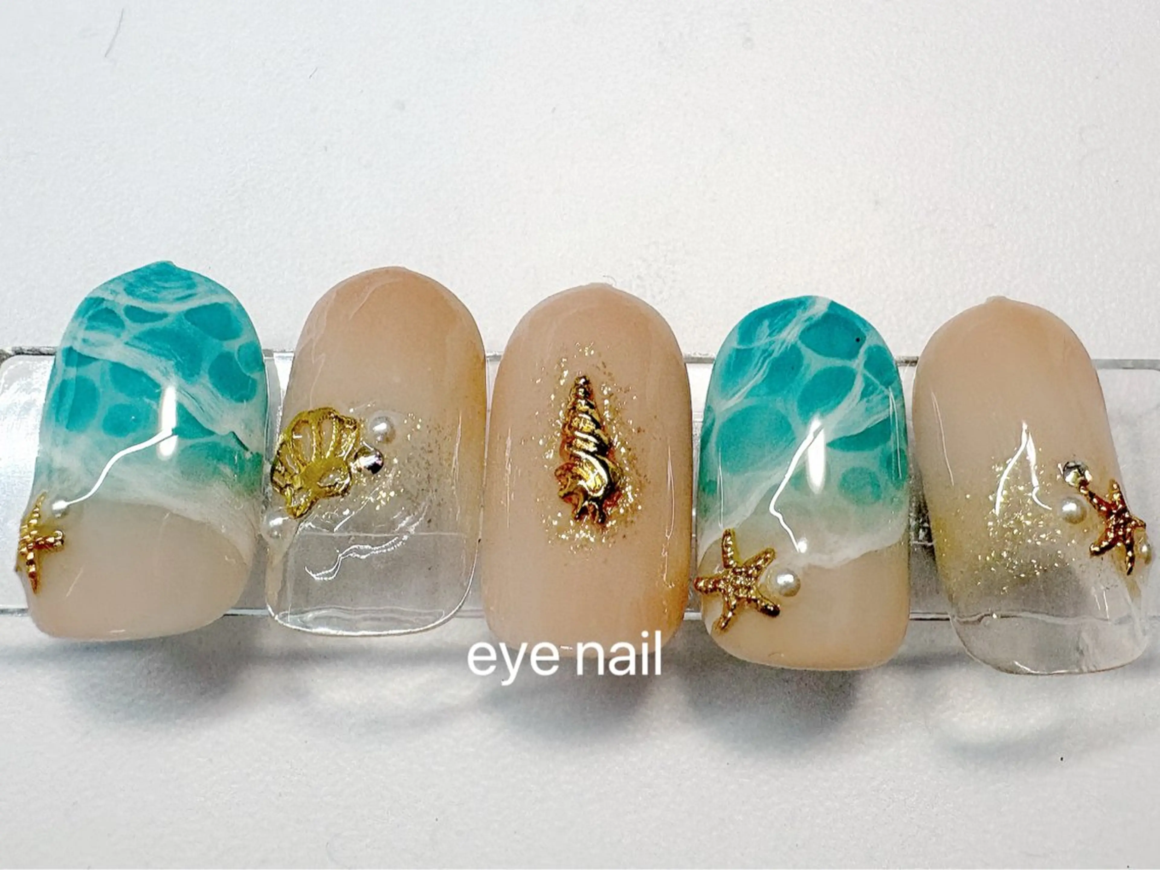 ネイル ハンドネイル Eye nailのネイルデザイン