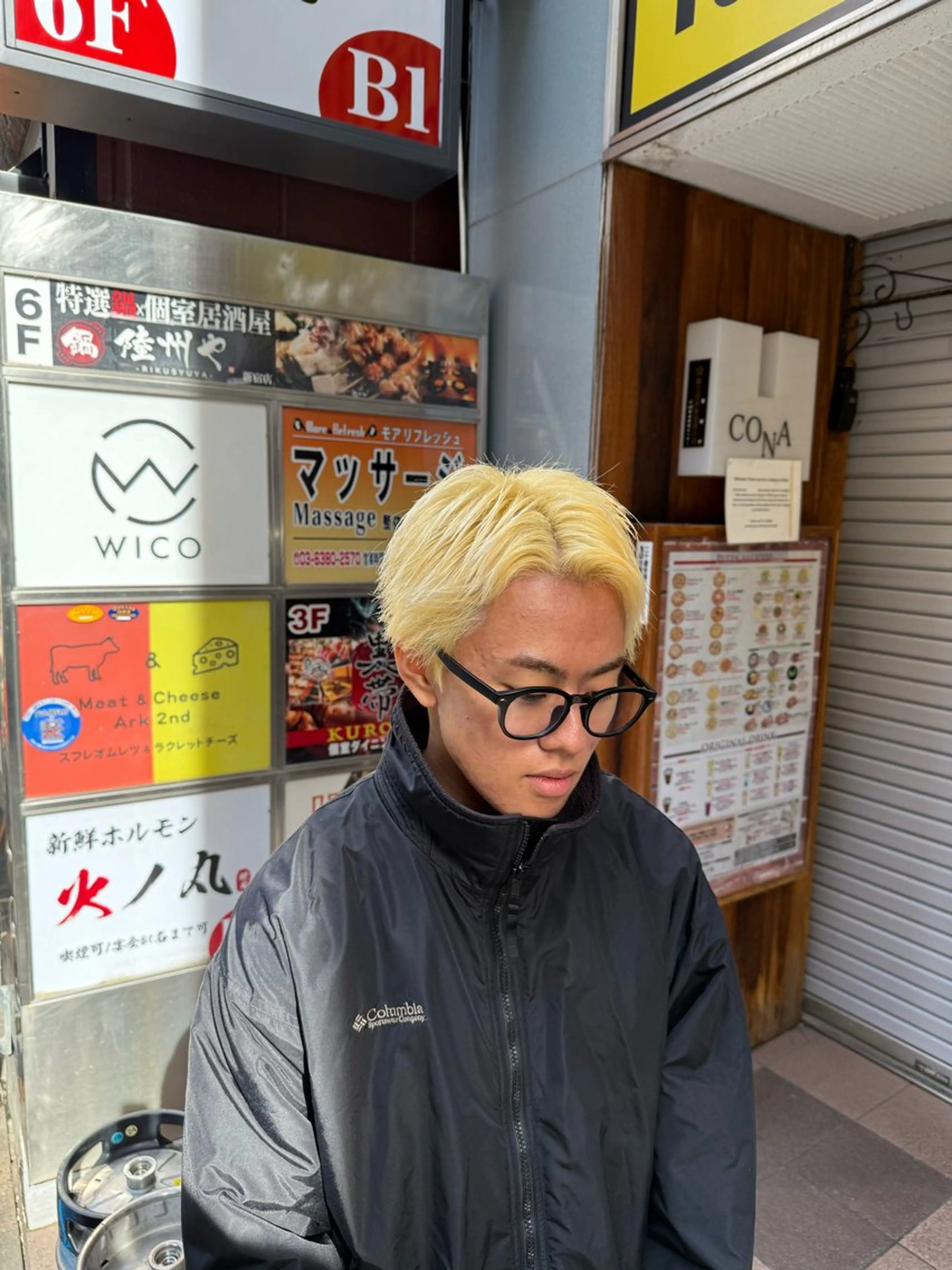 ミディアム カラー ブロンド ヘアカラー 【🥀履歴修正🥀】 ハイトーン職人/拓真のヘアスタイル