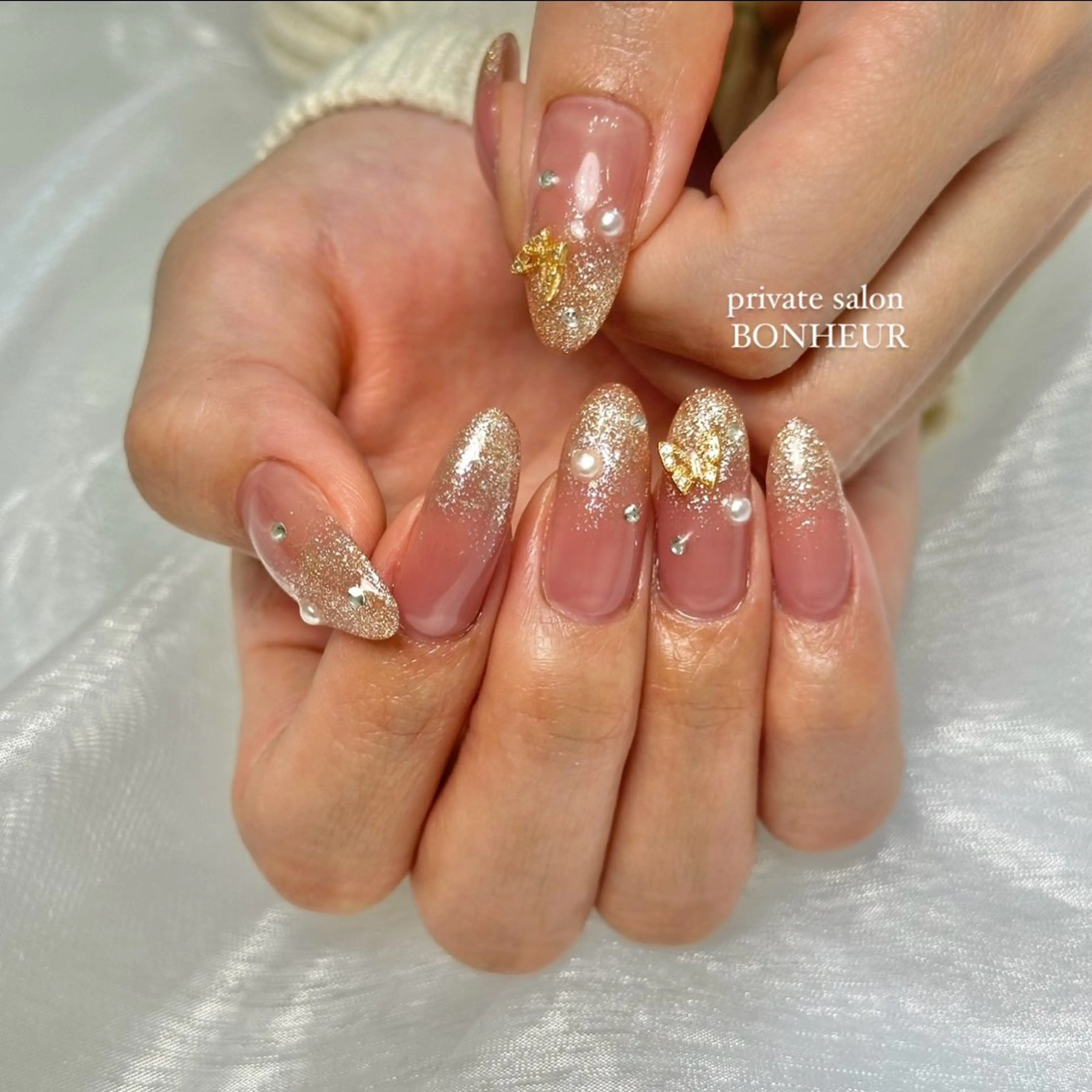 ネイル ハンドネイル BONHEUR Annaのネイルデザイン