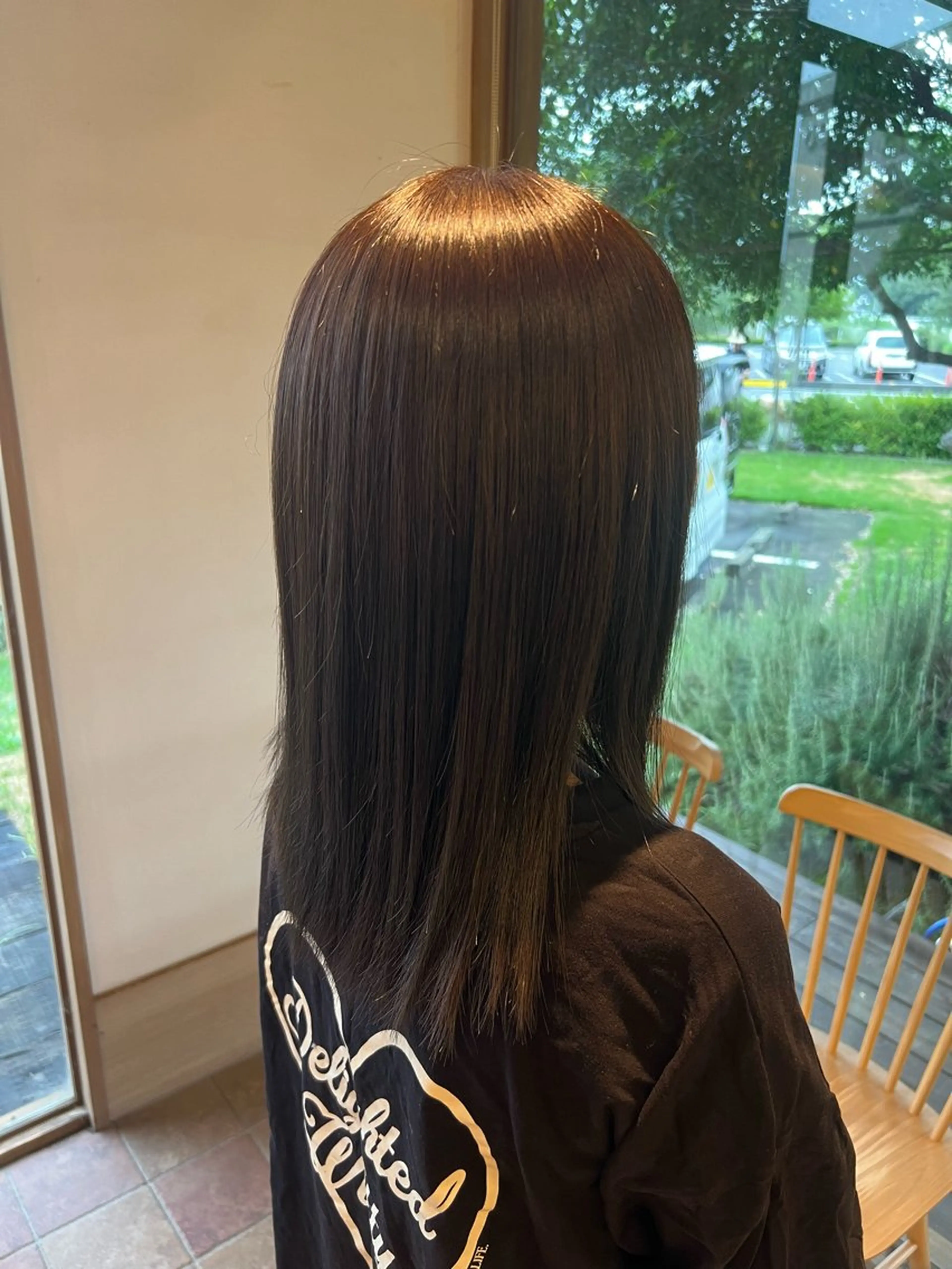 カラー 新居 孝姫のヘアスタイル