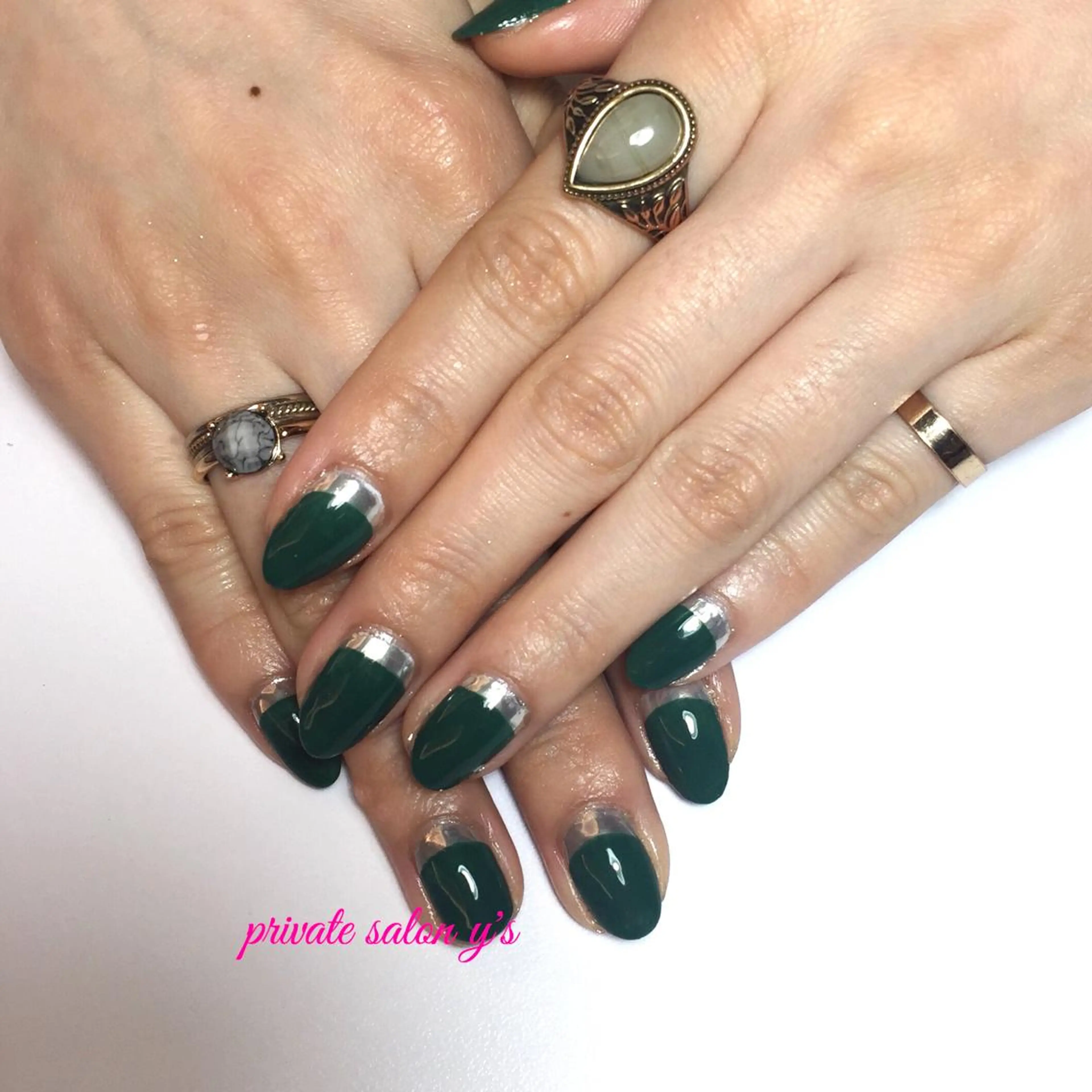 ネイル y' sのネイルデザイン