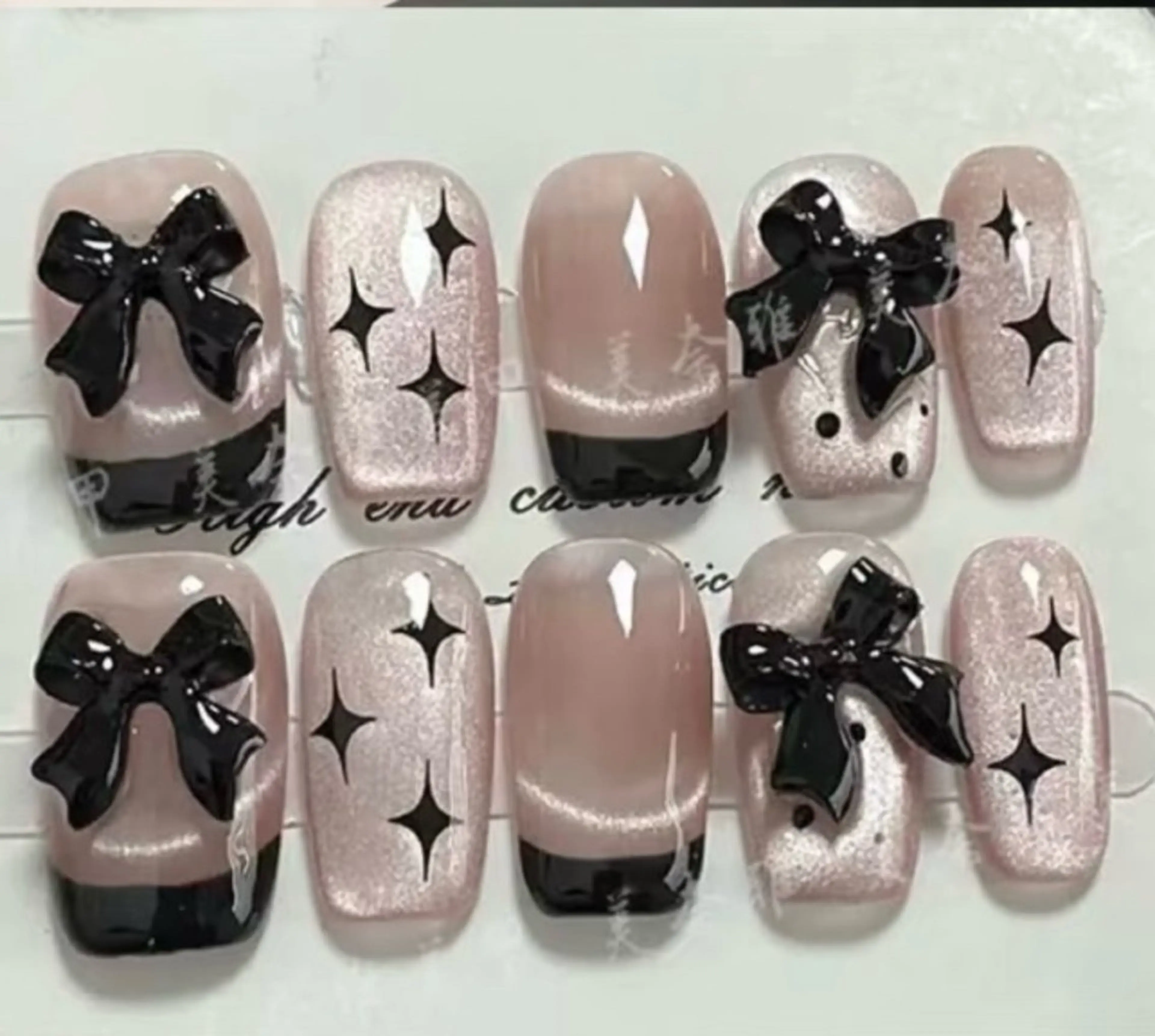 ネイル ハンドネイル H3 Nail Tsuki🦋💙のネイルデザイン