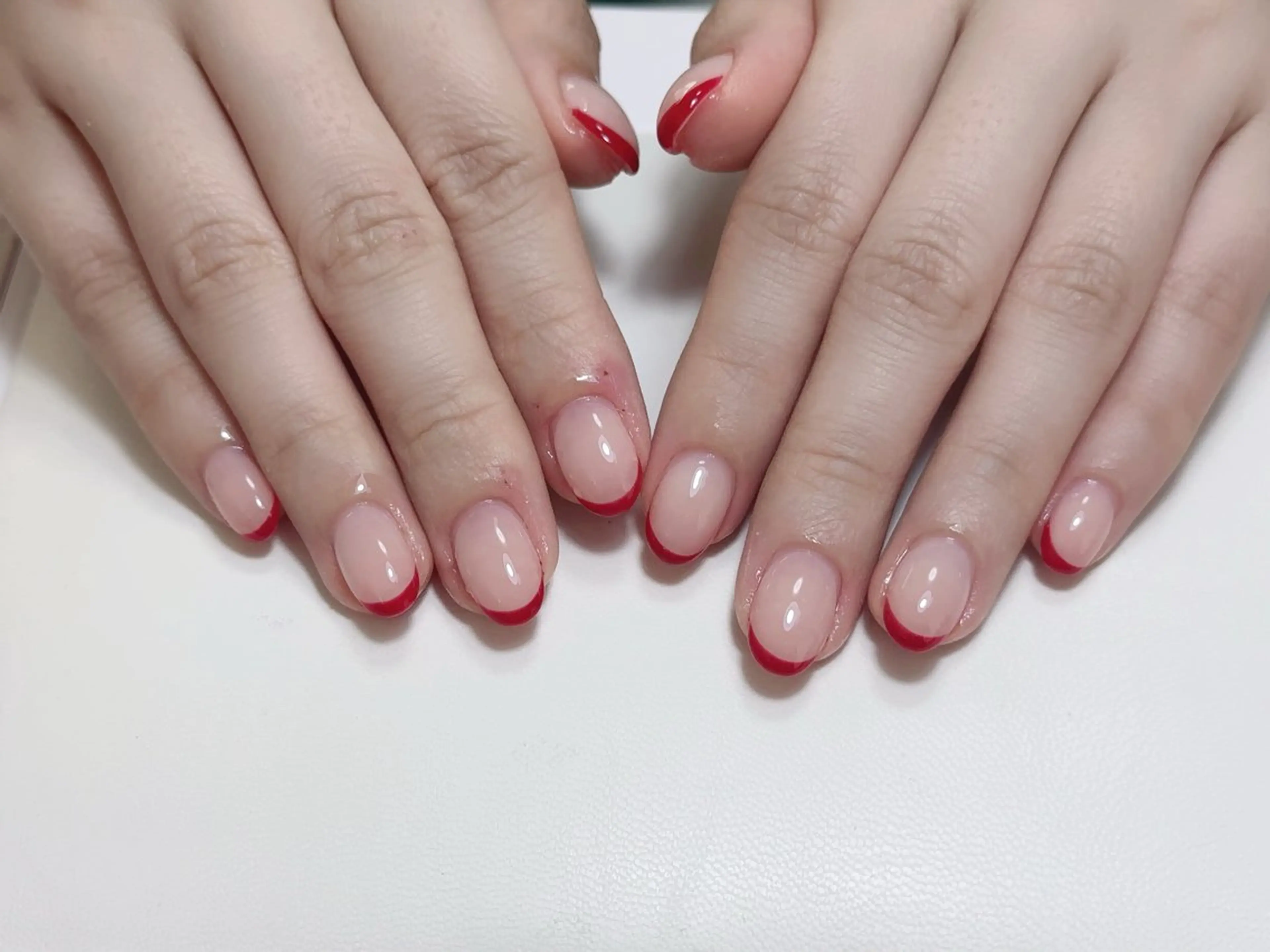 ネイル ハンドネイル NAIL CIRCLESのネイルデザイン