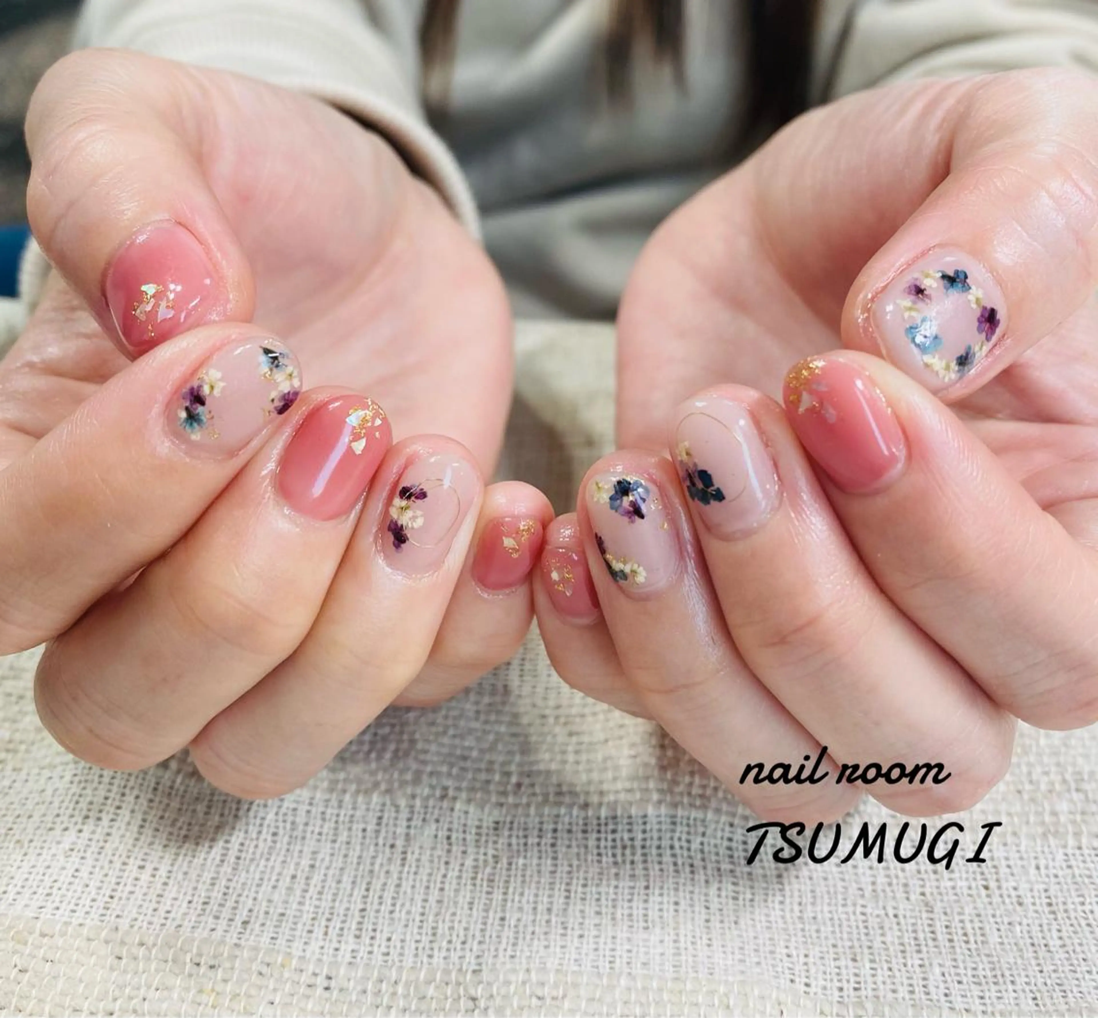 ネイル nailroom TSUMUGIのネイルデザイン