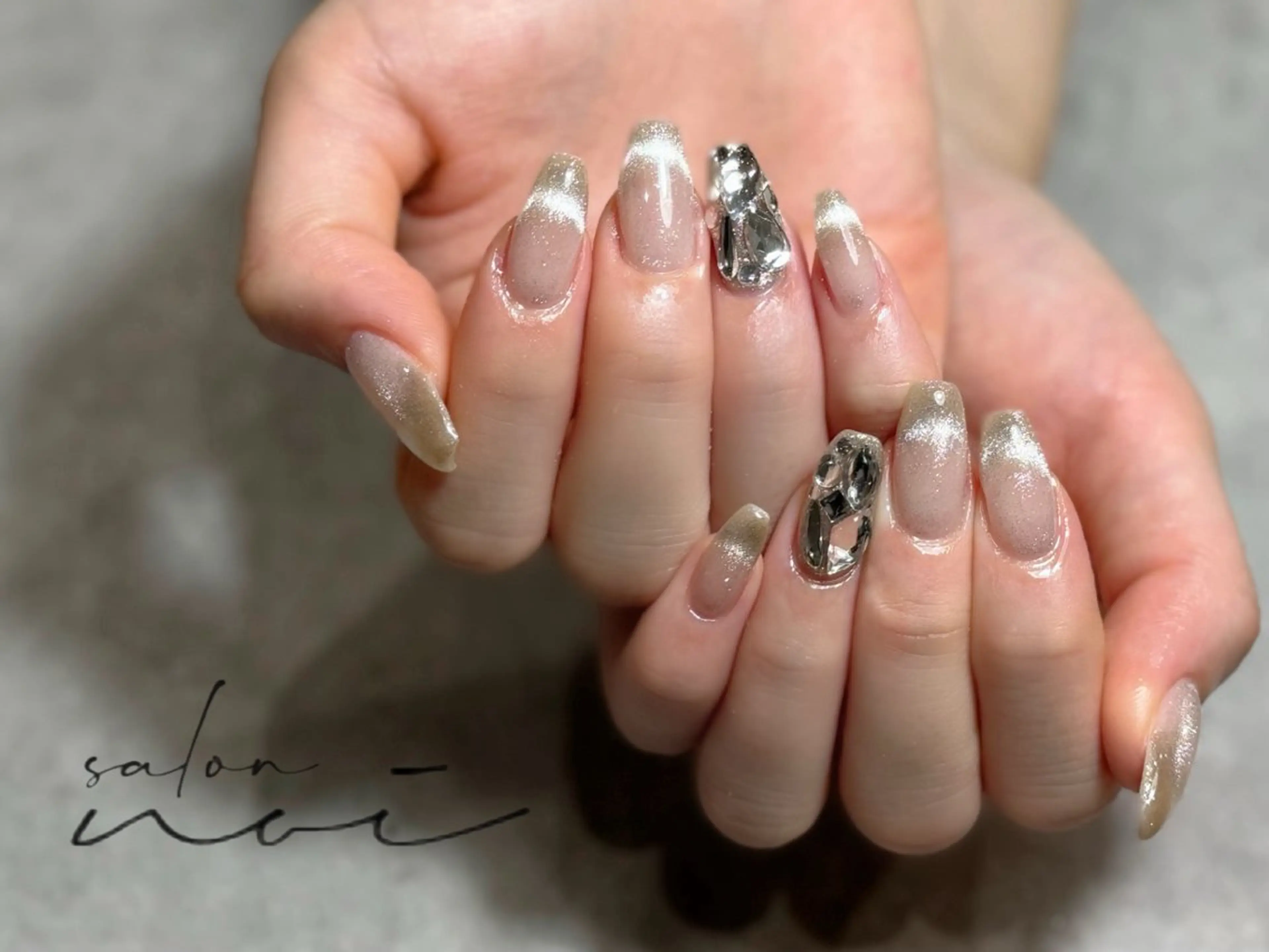ネイル マグネットネイル ハンドネイル salon noi所属・salon noiのネイルデザイン