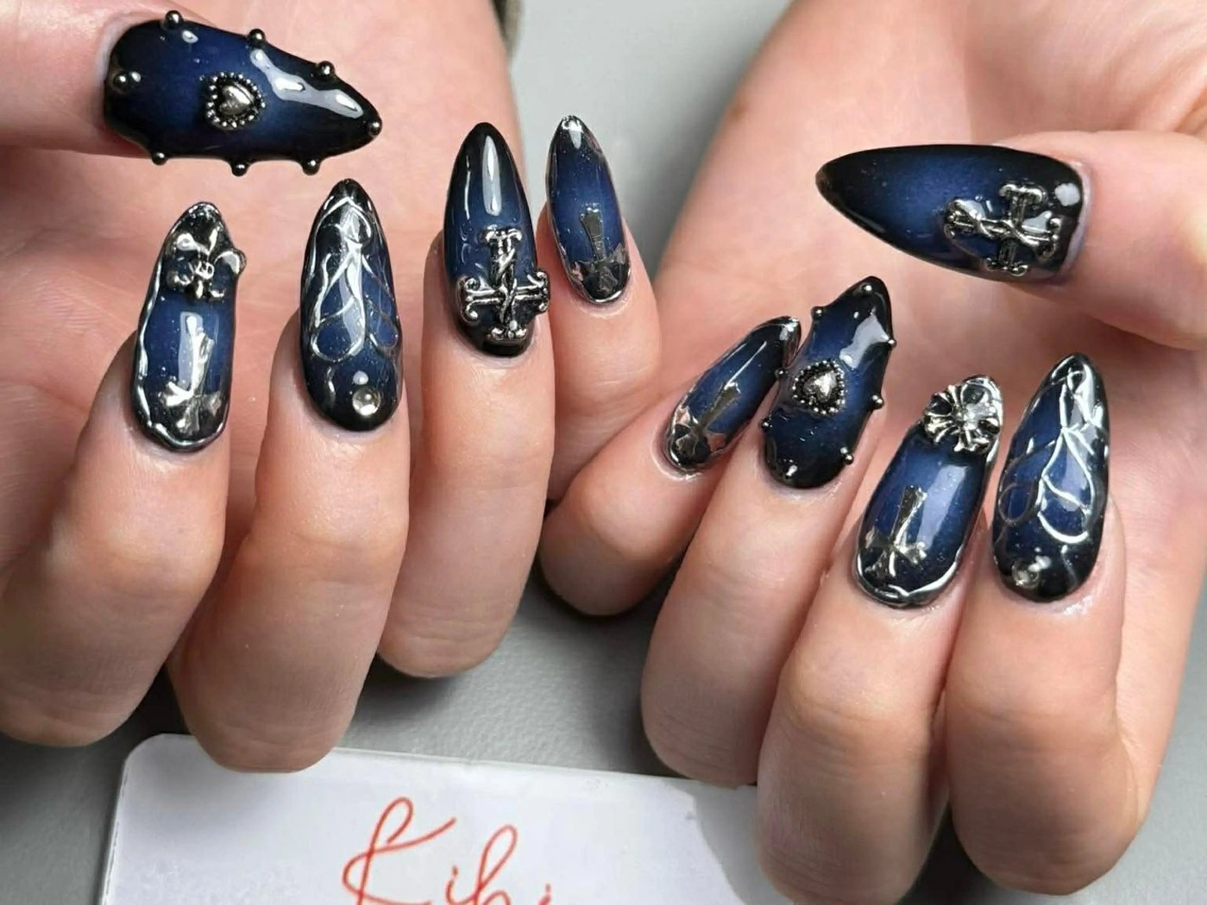 ネイル アートネイル フレンチネイル ジェルネイル グラデーション 韓国ネイル ハンドネイル ハンドケア さくら💮💮 【オフ無料】のネイルデザイン