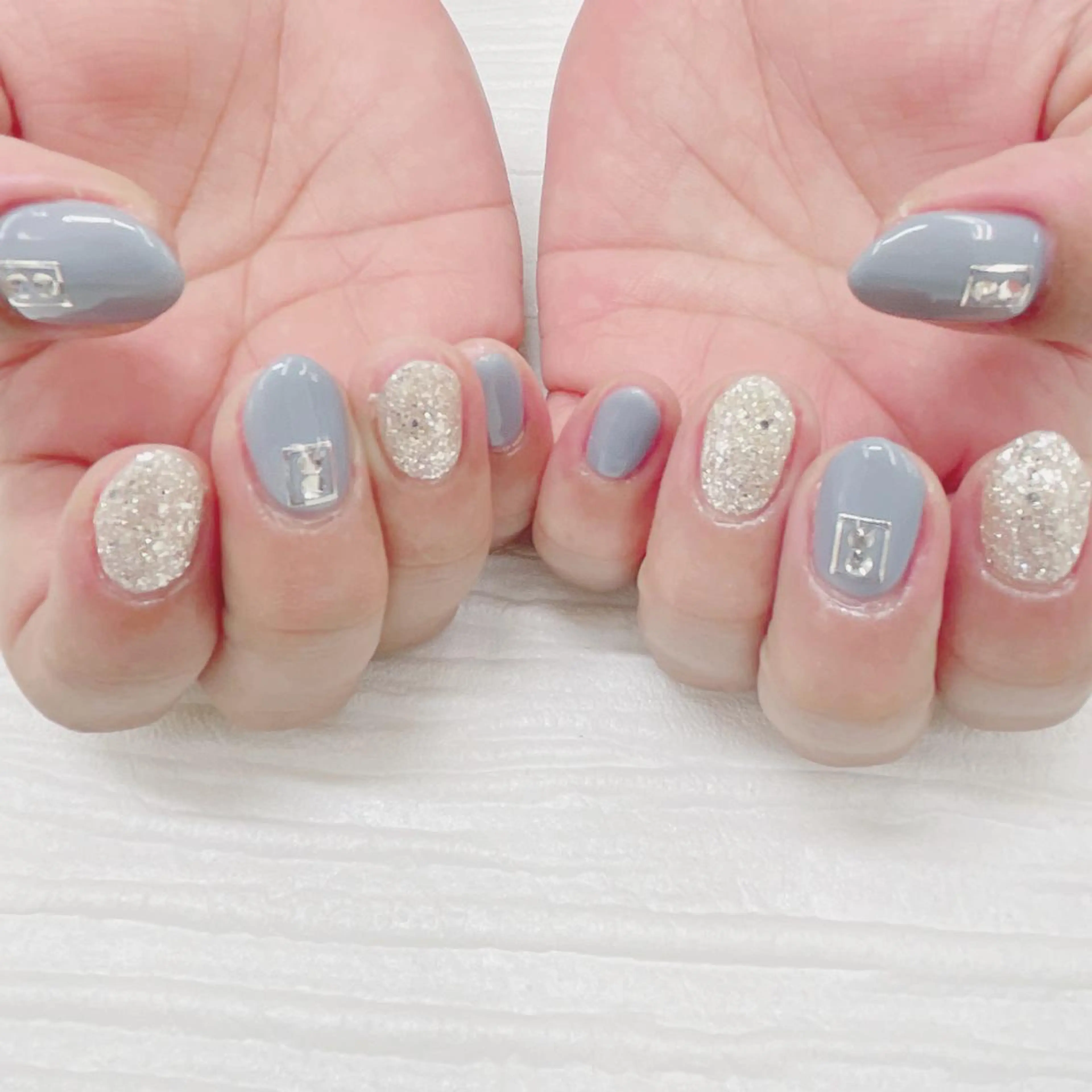 ネイル Nail salon Honey Beeのネイルデザイン