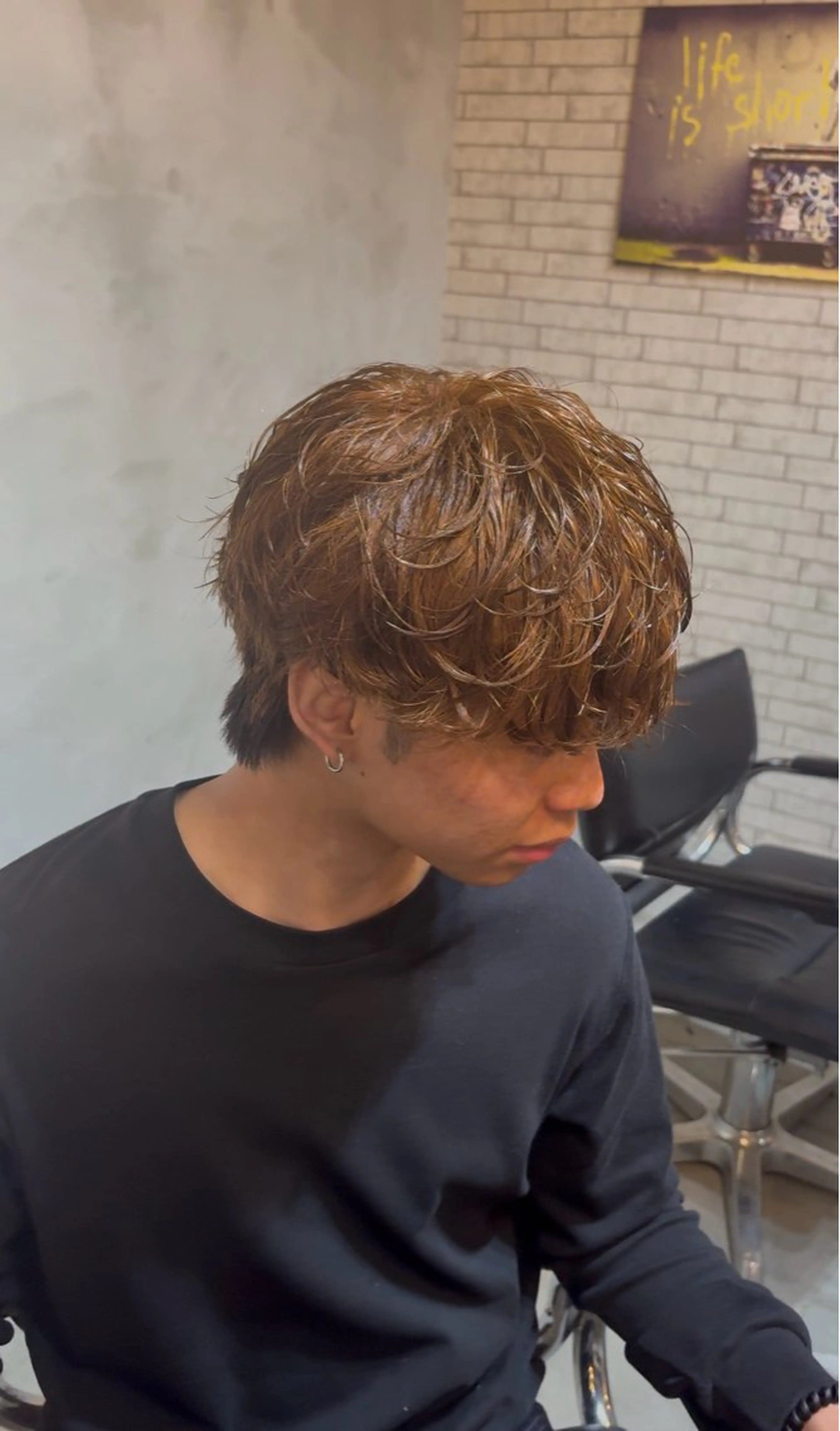 メンズ ツイスト シャドー マッシュおがたたくむのヘアスタイル