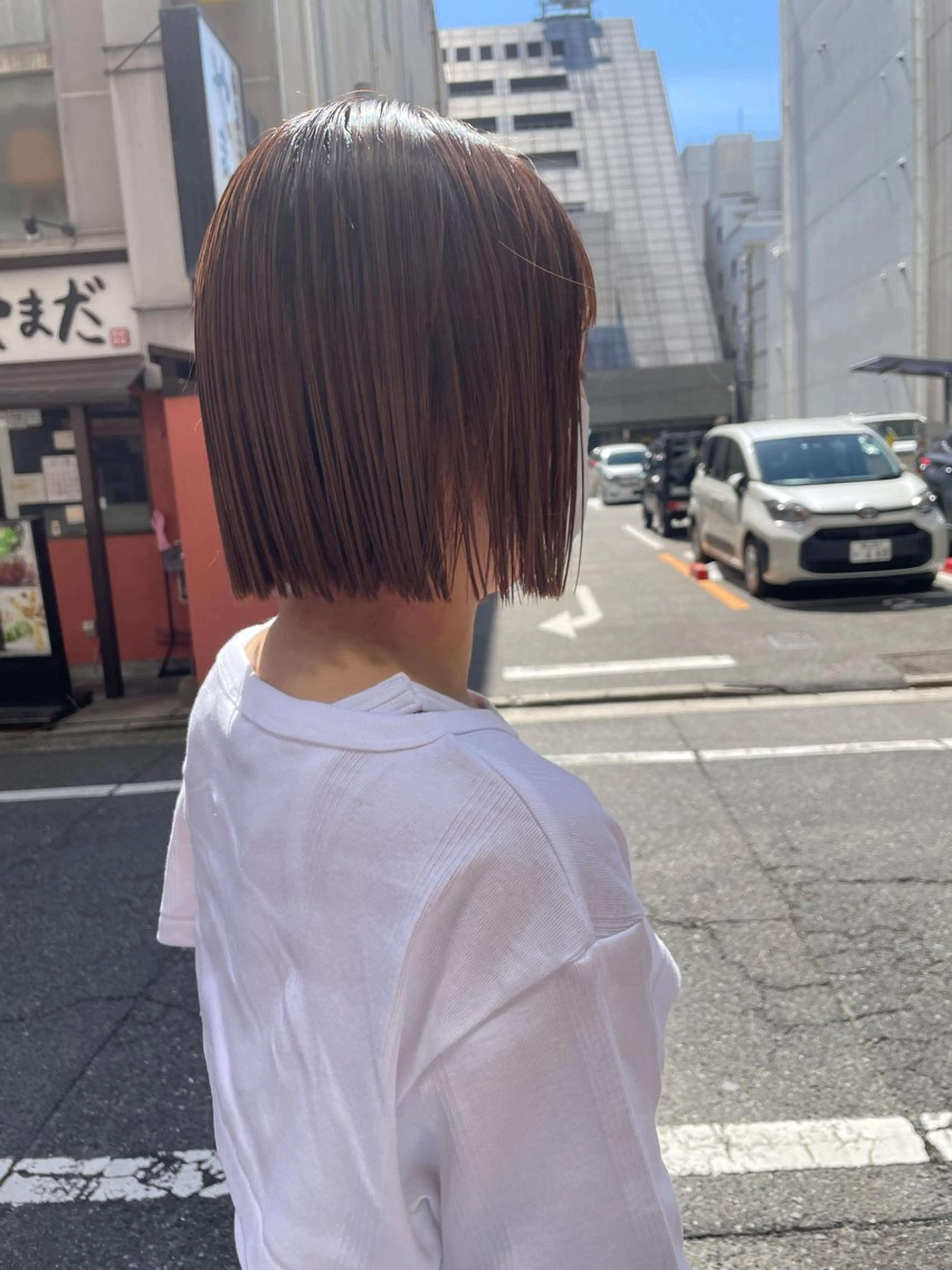 ショート カット さの あやねのヘアスタイル